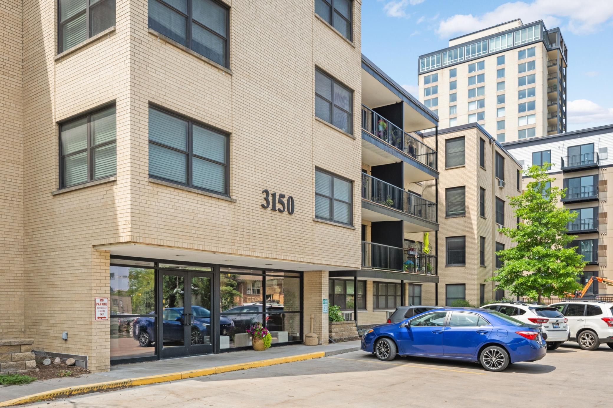 3150 Excelsior Boulevard Unit 204, Minneapolis MN 55416
