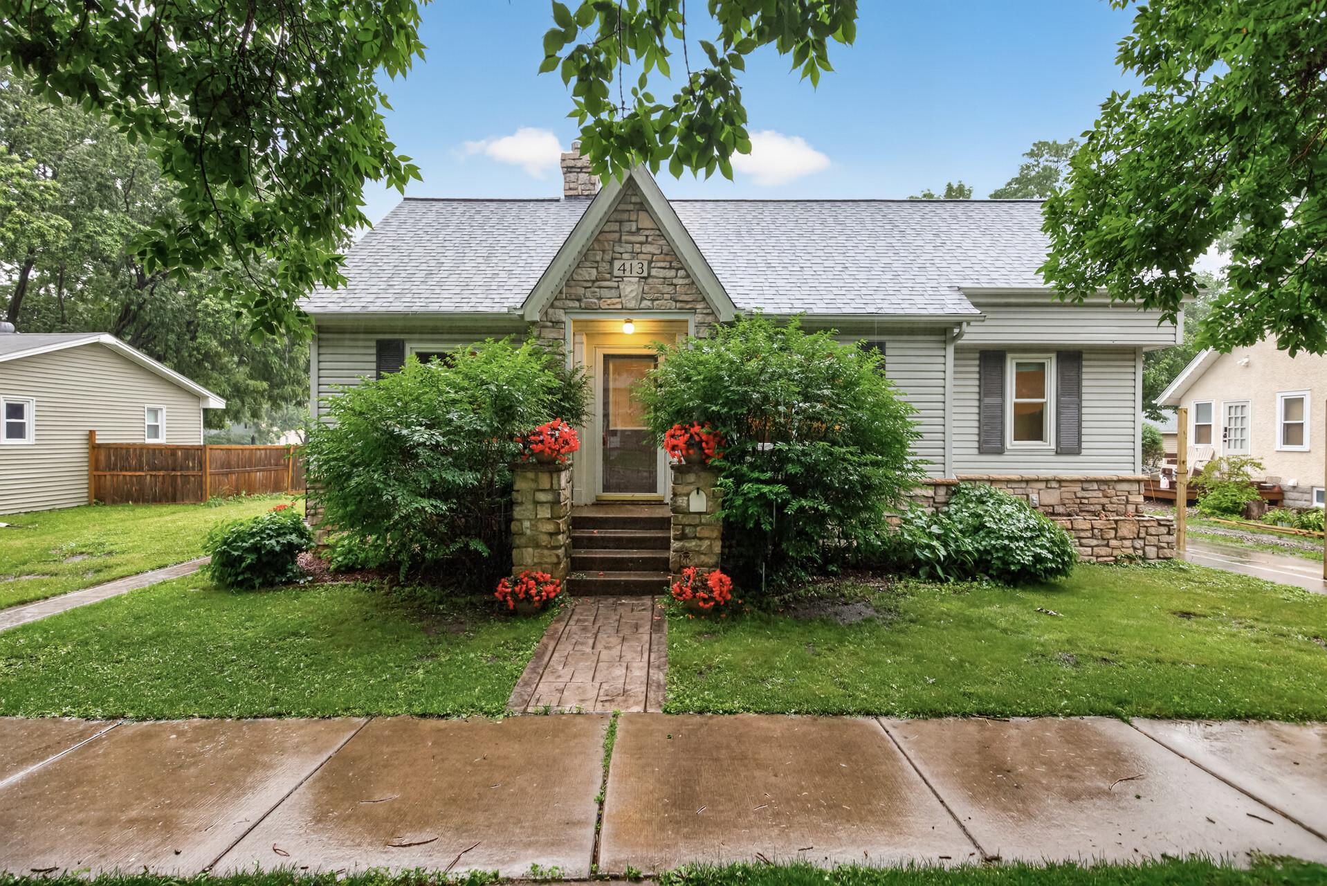 413 3rd Avenue E, Shakopee MN 55379
