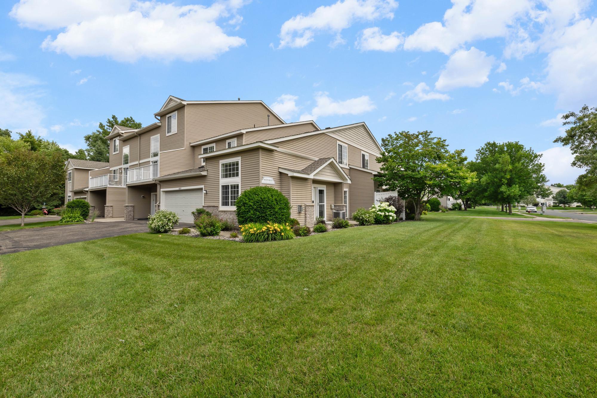 6610 Peony Lane N Unit 6610B, Maple Grove MN 55311