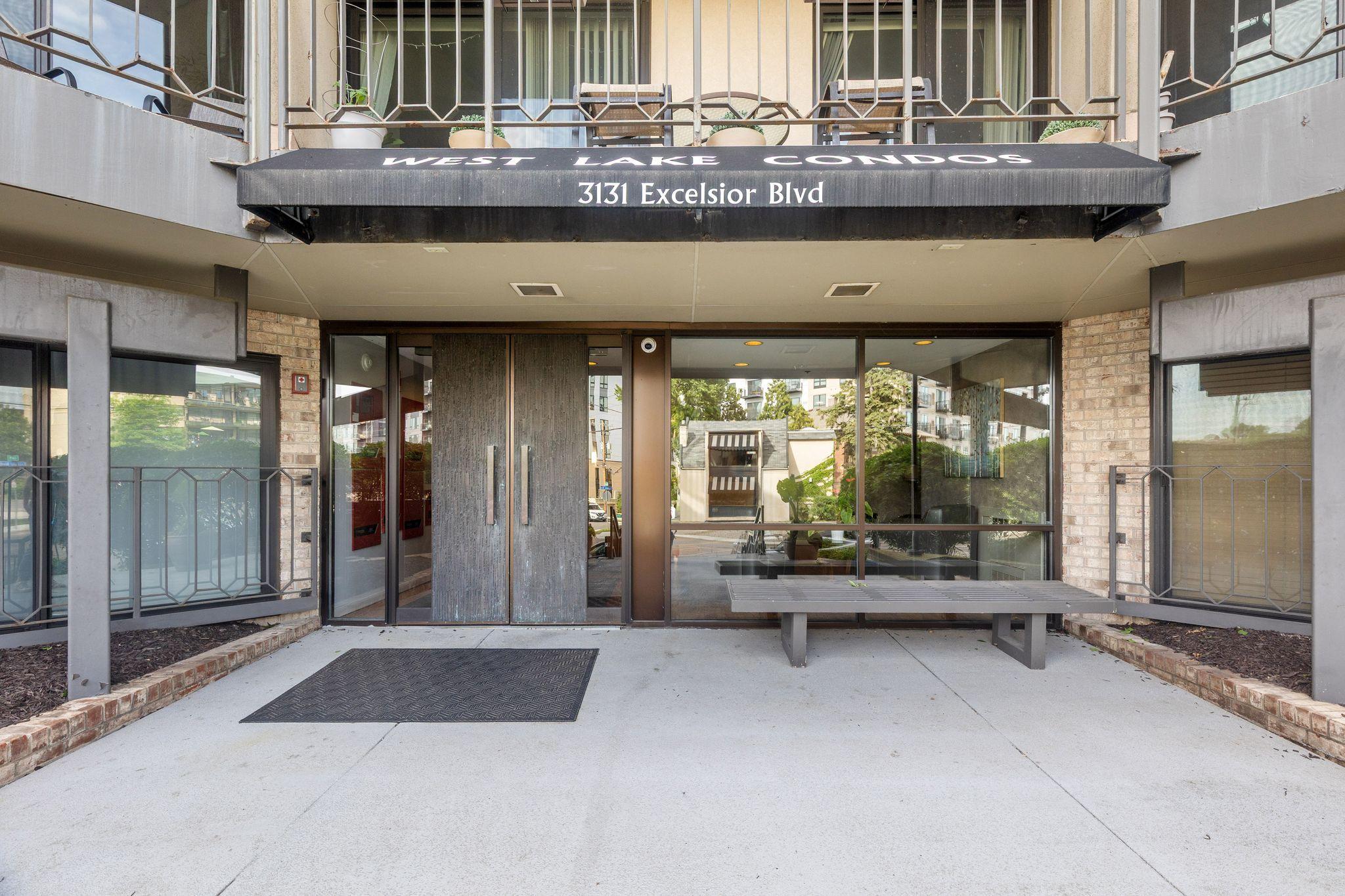 3131 Excelsior Boulevard Unit 211, Minneapolis MN 55416