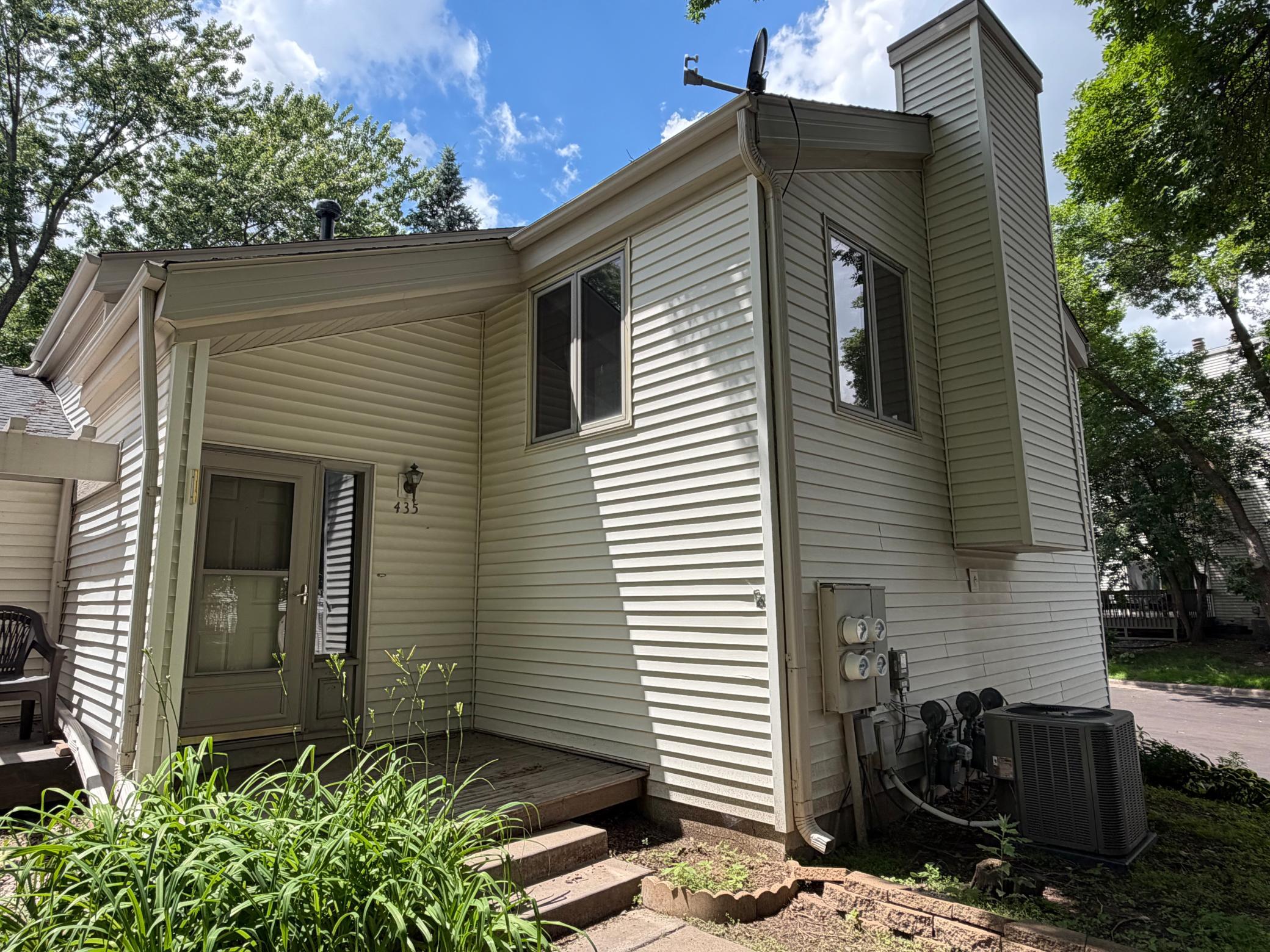 435 Fontaine Court, Woodbury MN 55125