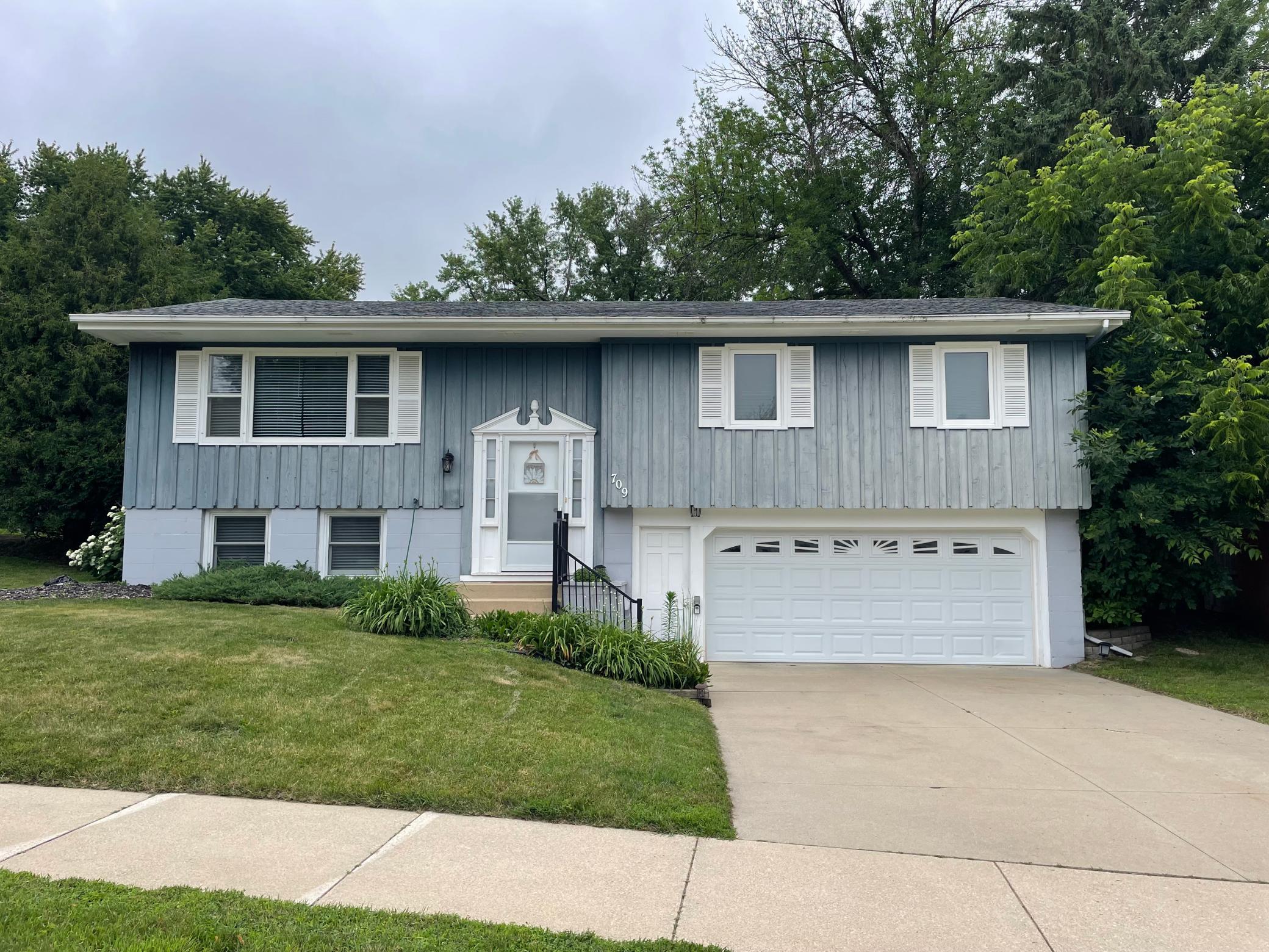 709 26th Street NW, Rochester MN 55901