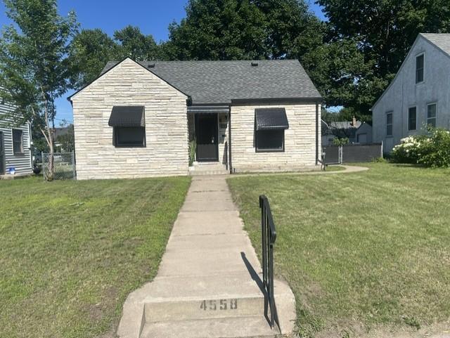 4558 Vincent Avenue N, Minneapolis MN 55412