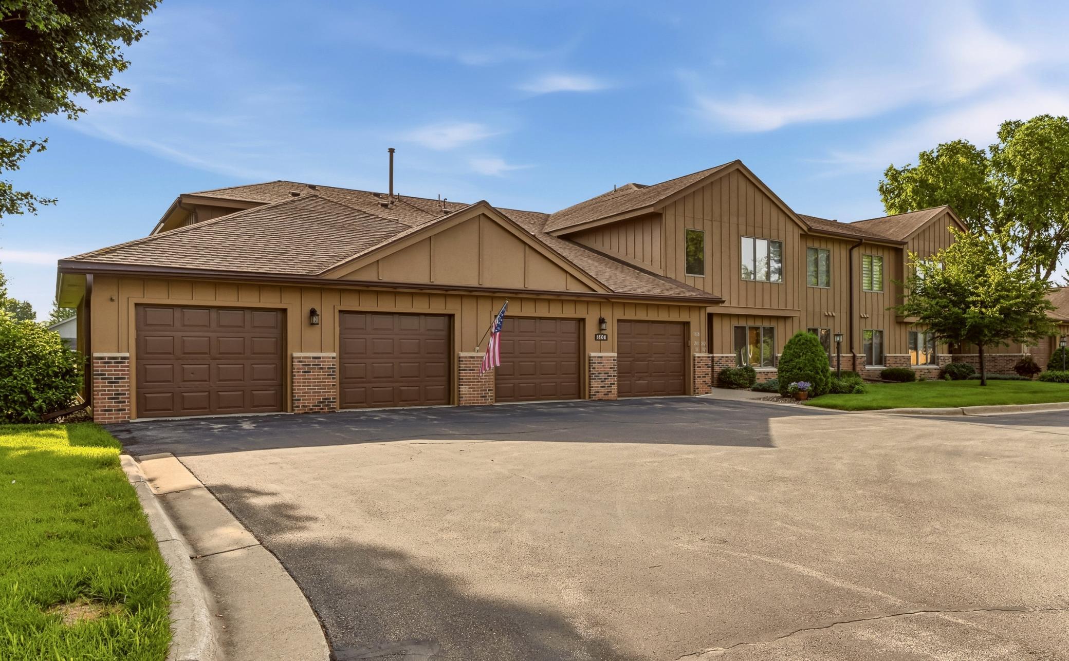 1808 Lakeview Court SW Unit 101, Rochester MN 55902