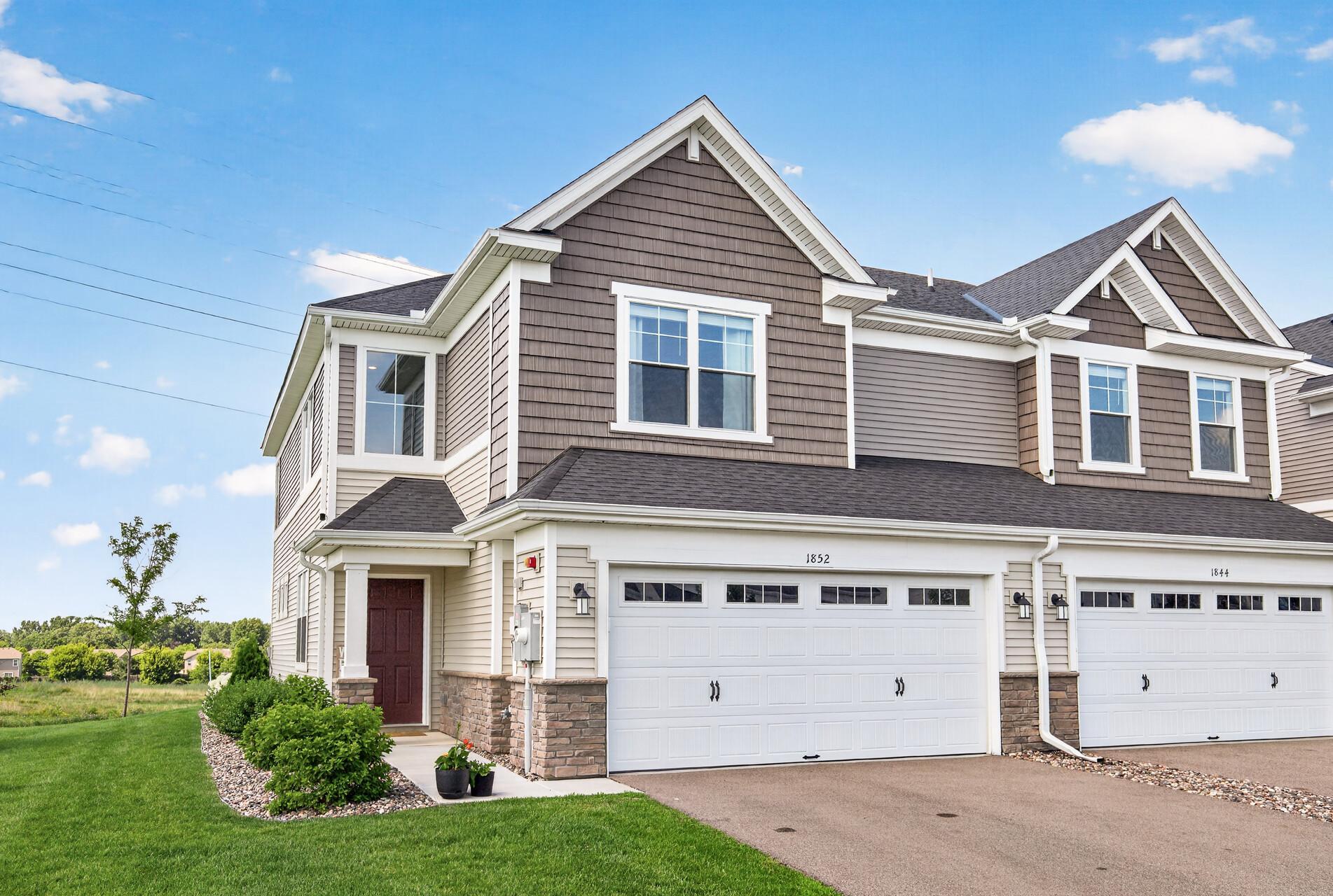 1852 Tyrone Drive, Shakopee MN 55379