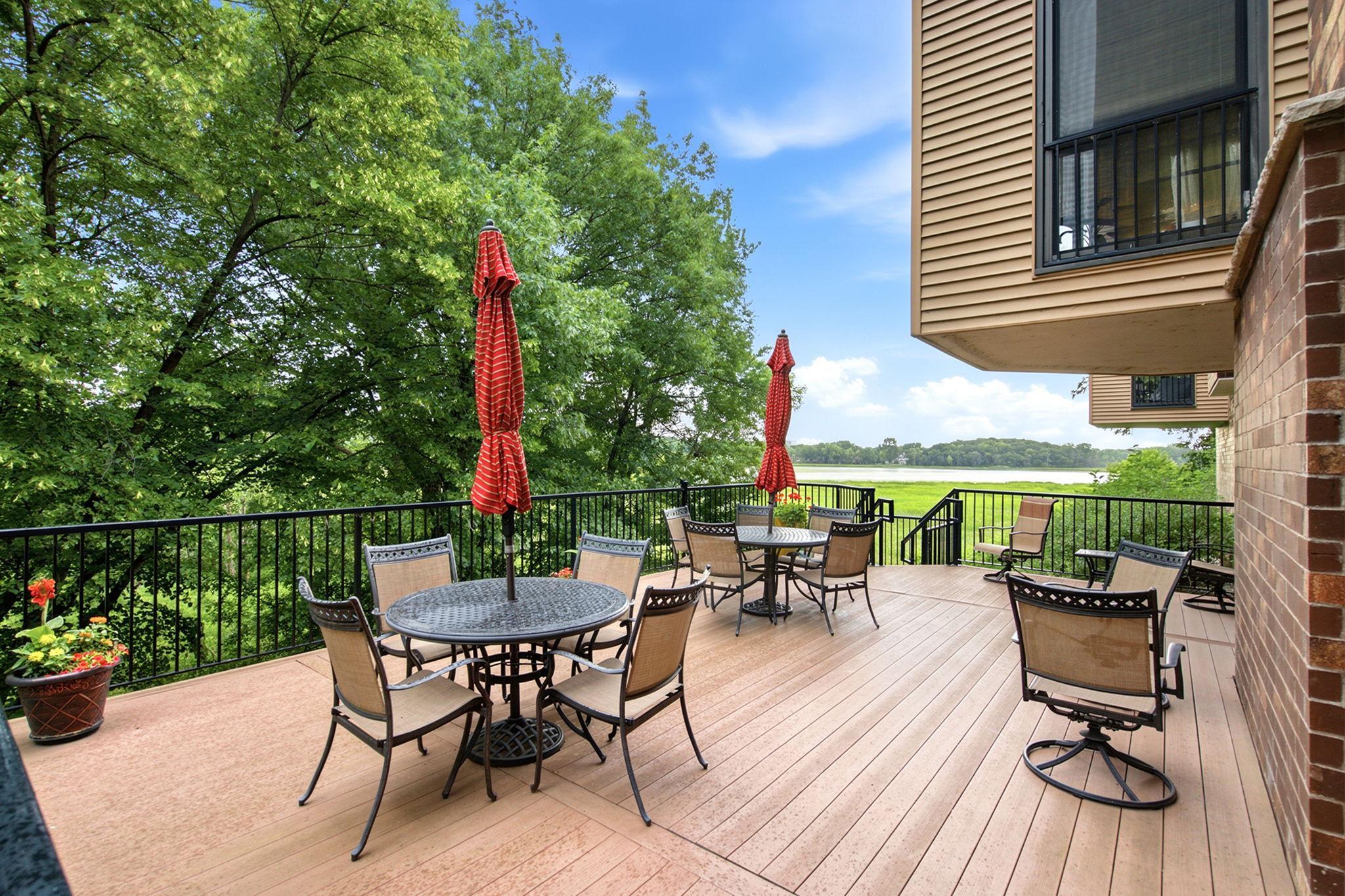 14319 Stewart Lane Unit 207, Minnetonka MN 55345