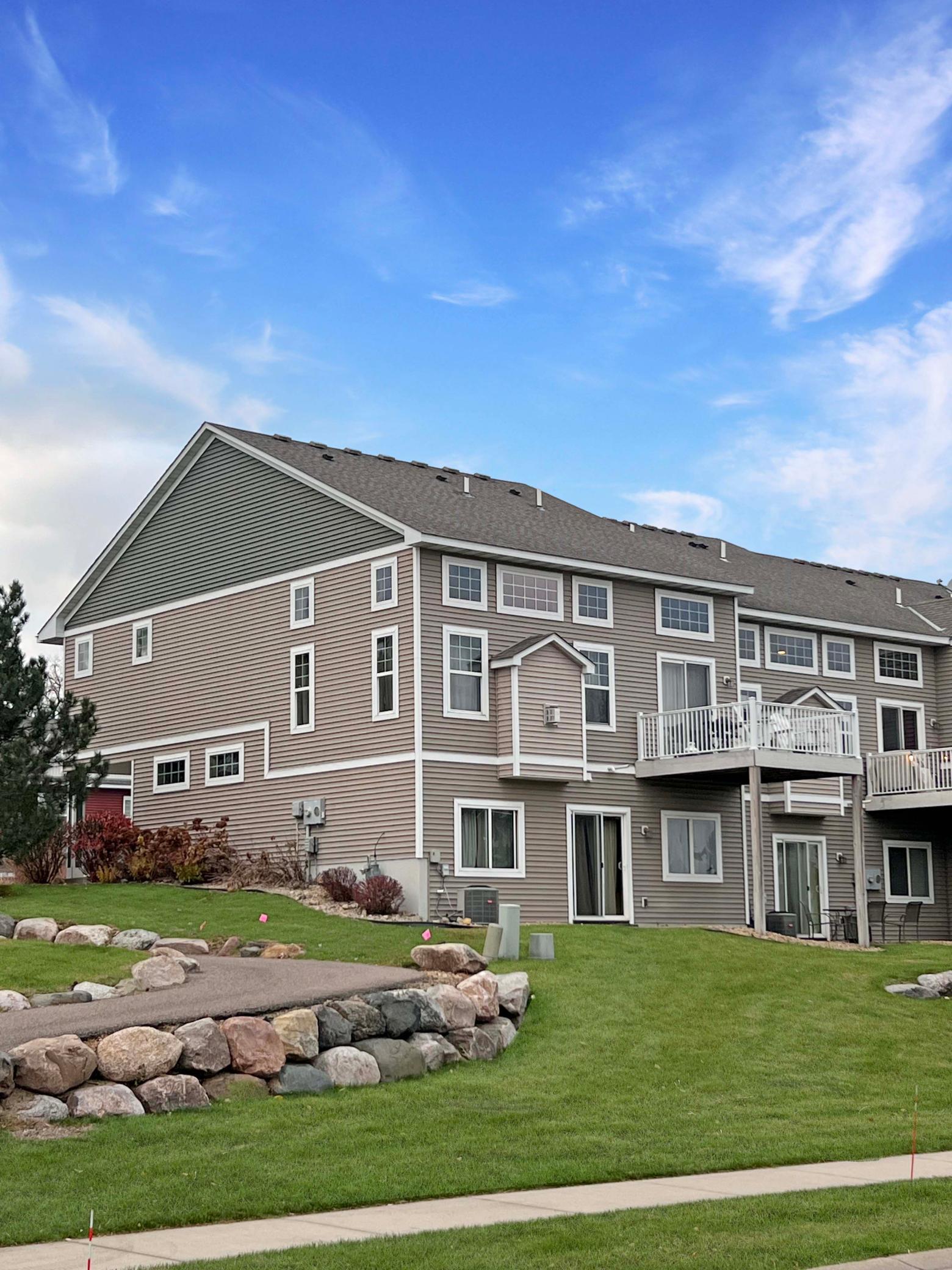 15125 Maryland Avenue, Savage MN 55378
