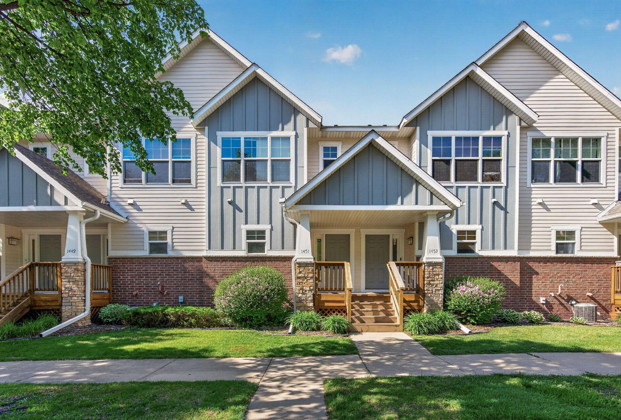 1451 Magnolia Avenue E, Saint Paul MN 55106