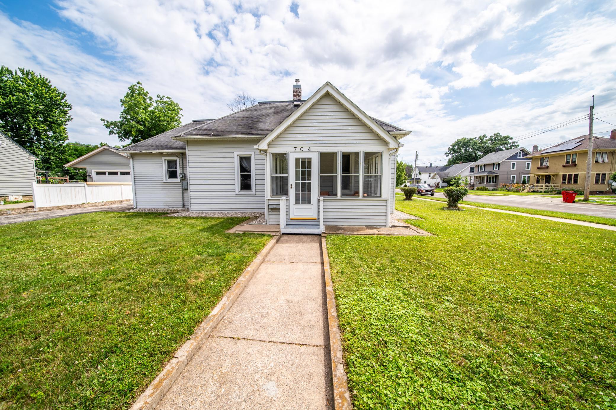 704 7th Street SE, Rochester MN 55904