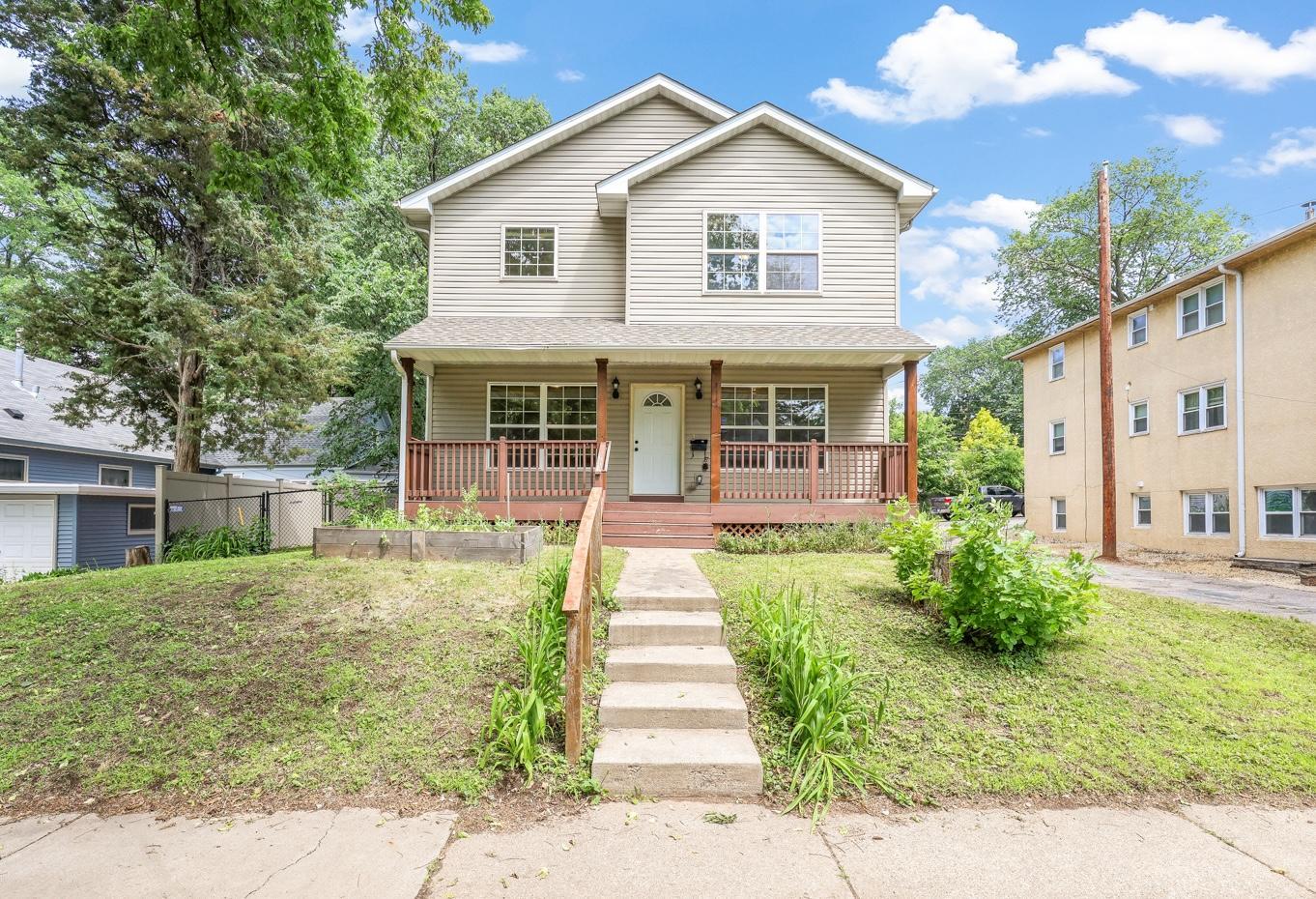 2116 2nd Avenue N, Minneapolis MN 55405