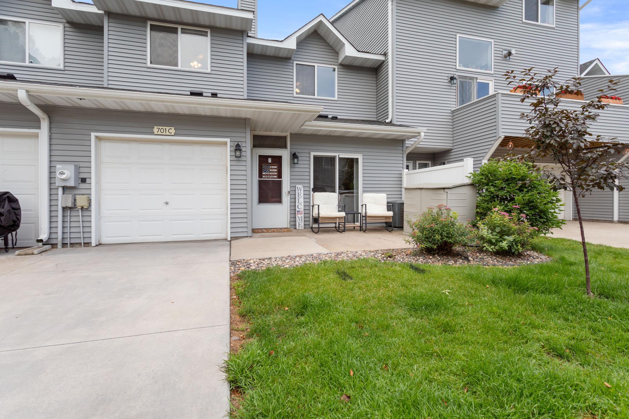 701 Woodduck Drive Unit C, Woodbury MN 55125