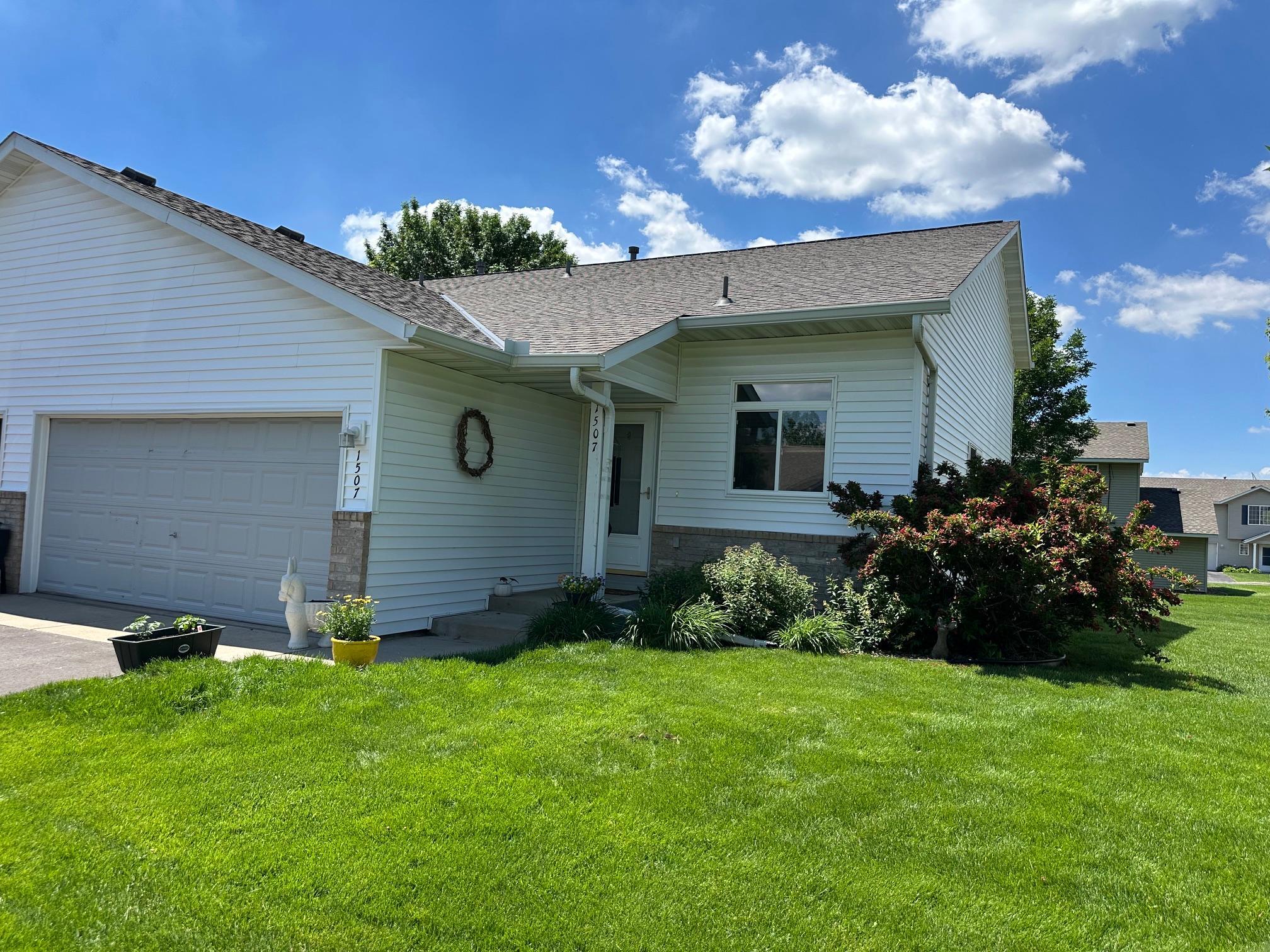 1507 Dublin Court, Shakopee MN 55379