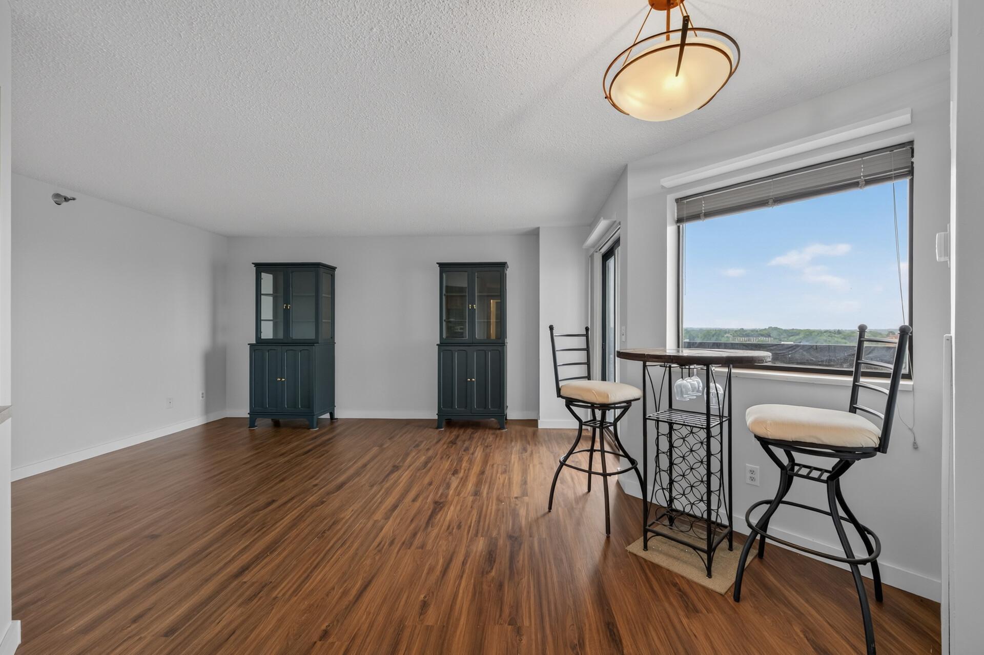 78 10th Street E Unit 1909, Saint Paul MN 55101