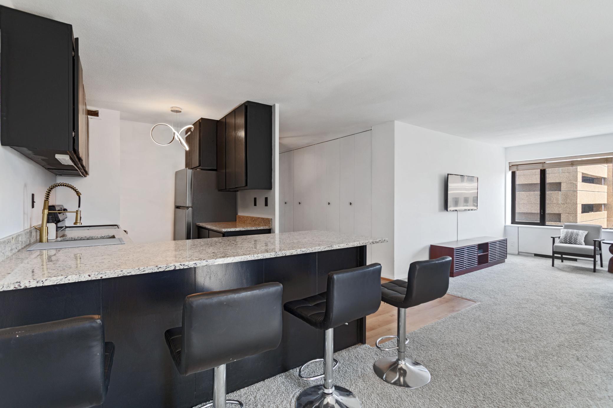 19 S 1st Street Unit B802, Minneapolis MN 55401