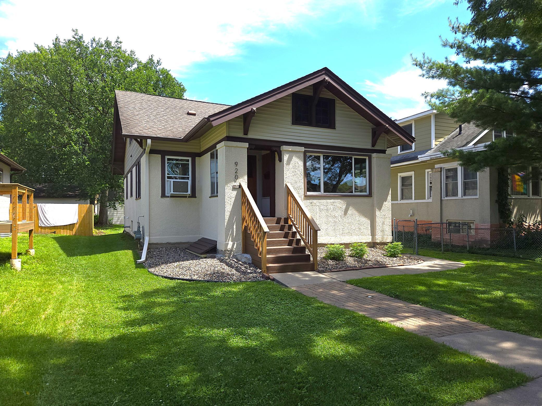 920 20th Avenue SE, Minneapolis MN 55414