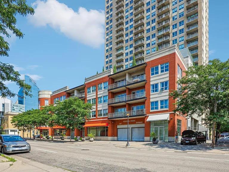 929 Portland Avenue Unit 2003, Minneapolis MN 55404