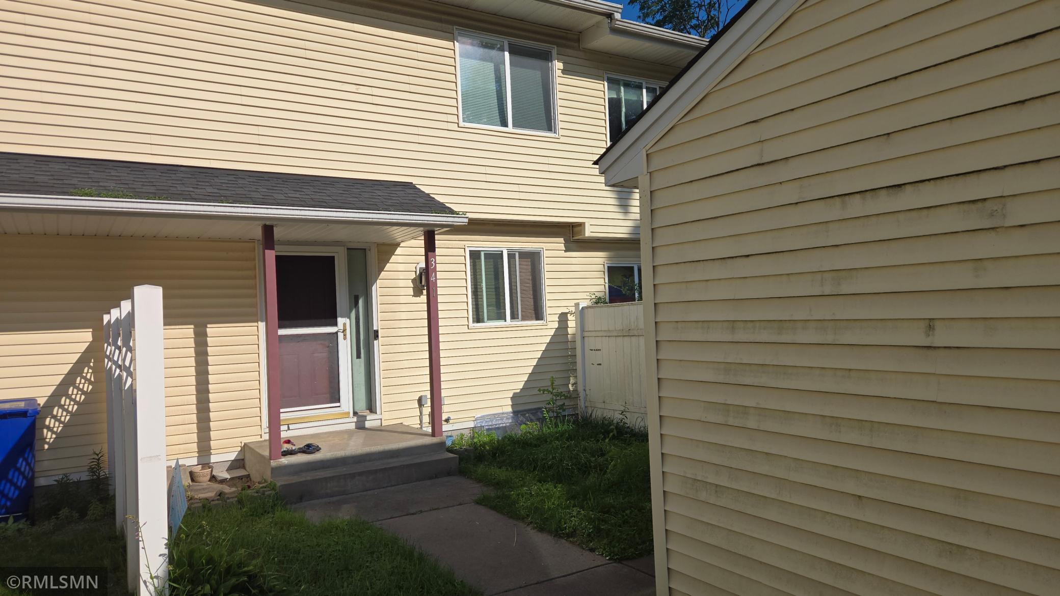341 Winifred Street E, Saint Paul MN 55107