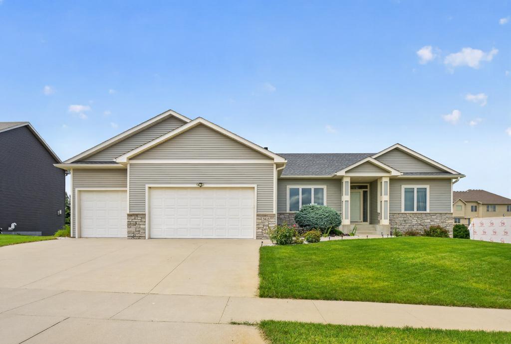 3413 Stonehedge Drive NE, Rochester MN 55906