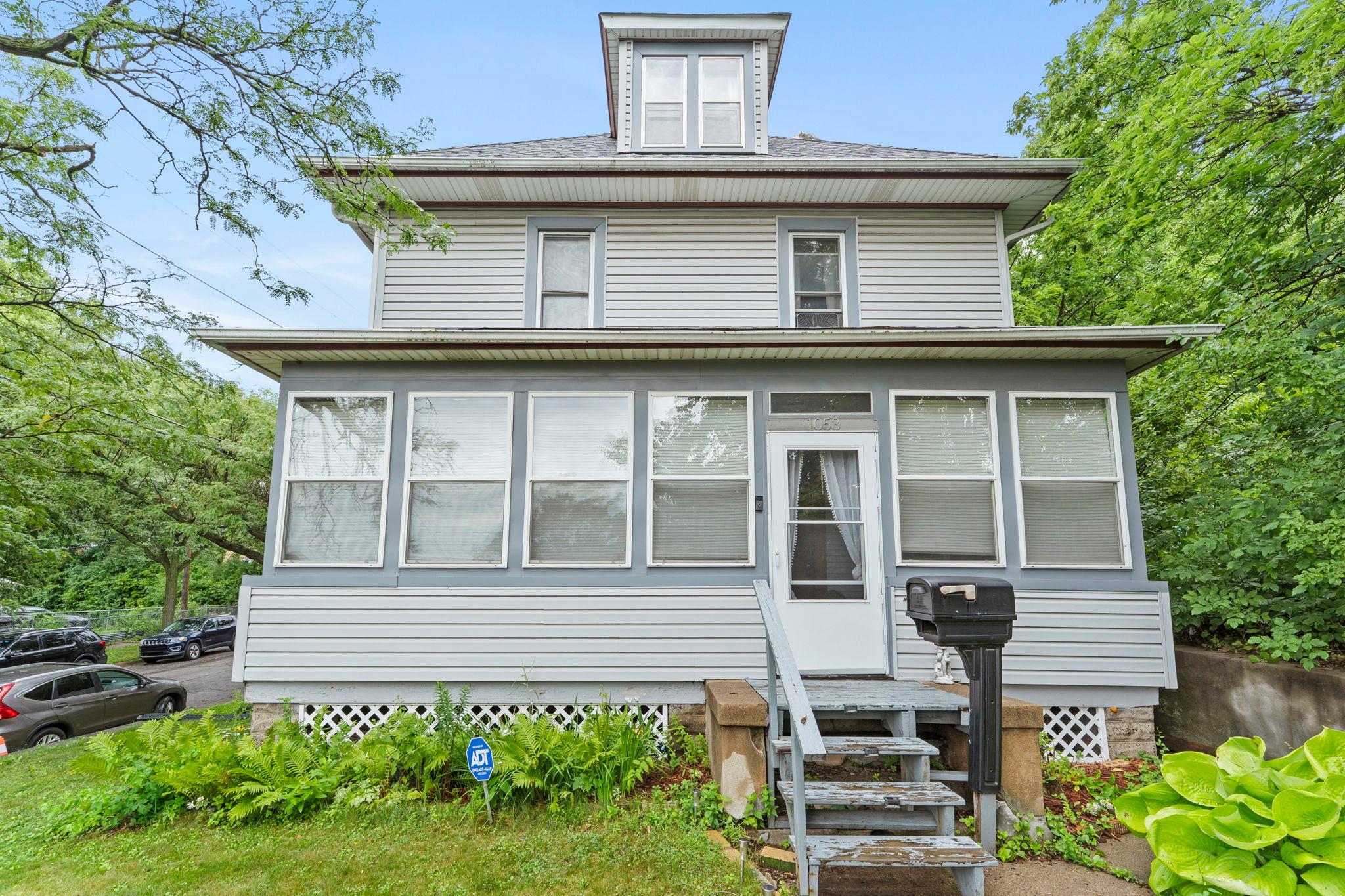 1053 Jessie Street, Saint Paul MN 55130