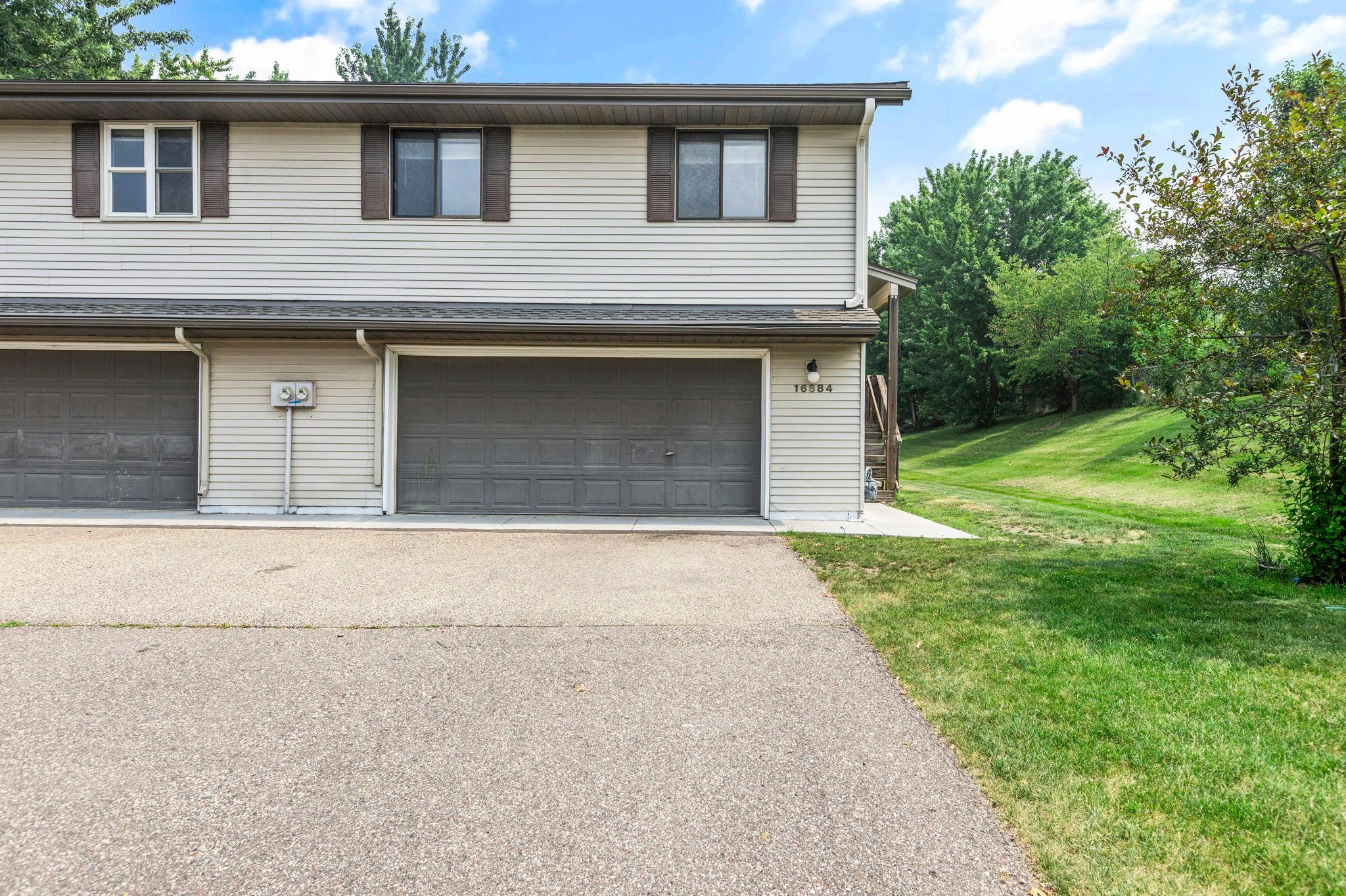 16884 Glencoe Avenue, Lakeville MN 55044