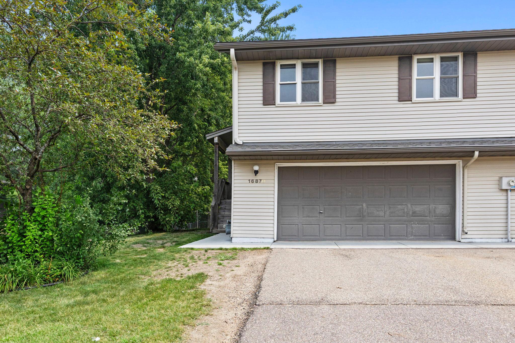 16870 Glencoe Avenue, Lakeville MN 55044