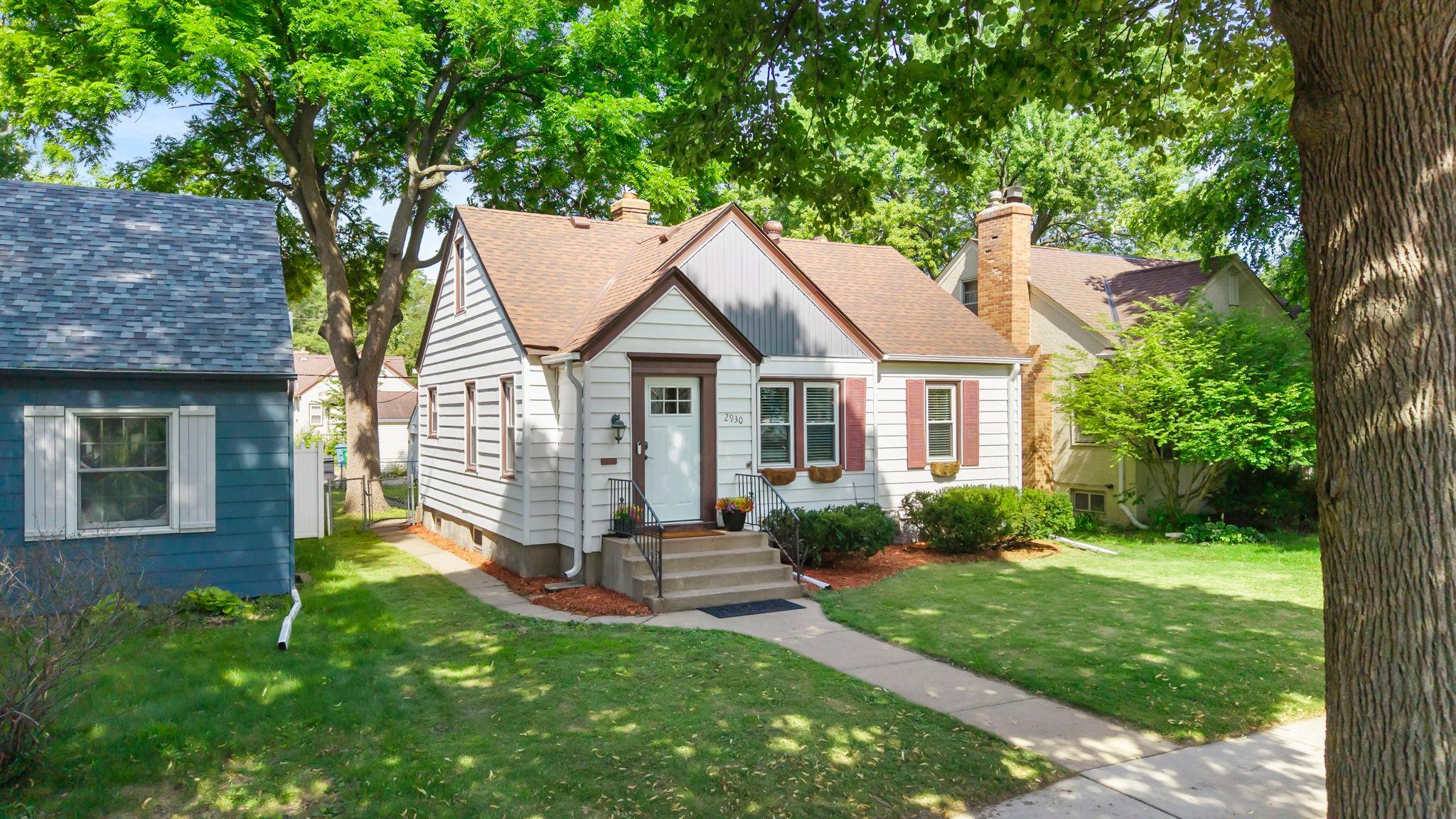 2930 Cleveland Street NE, Minneapolis MN 55418