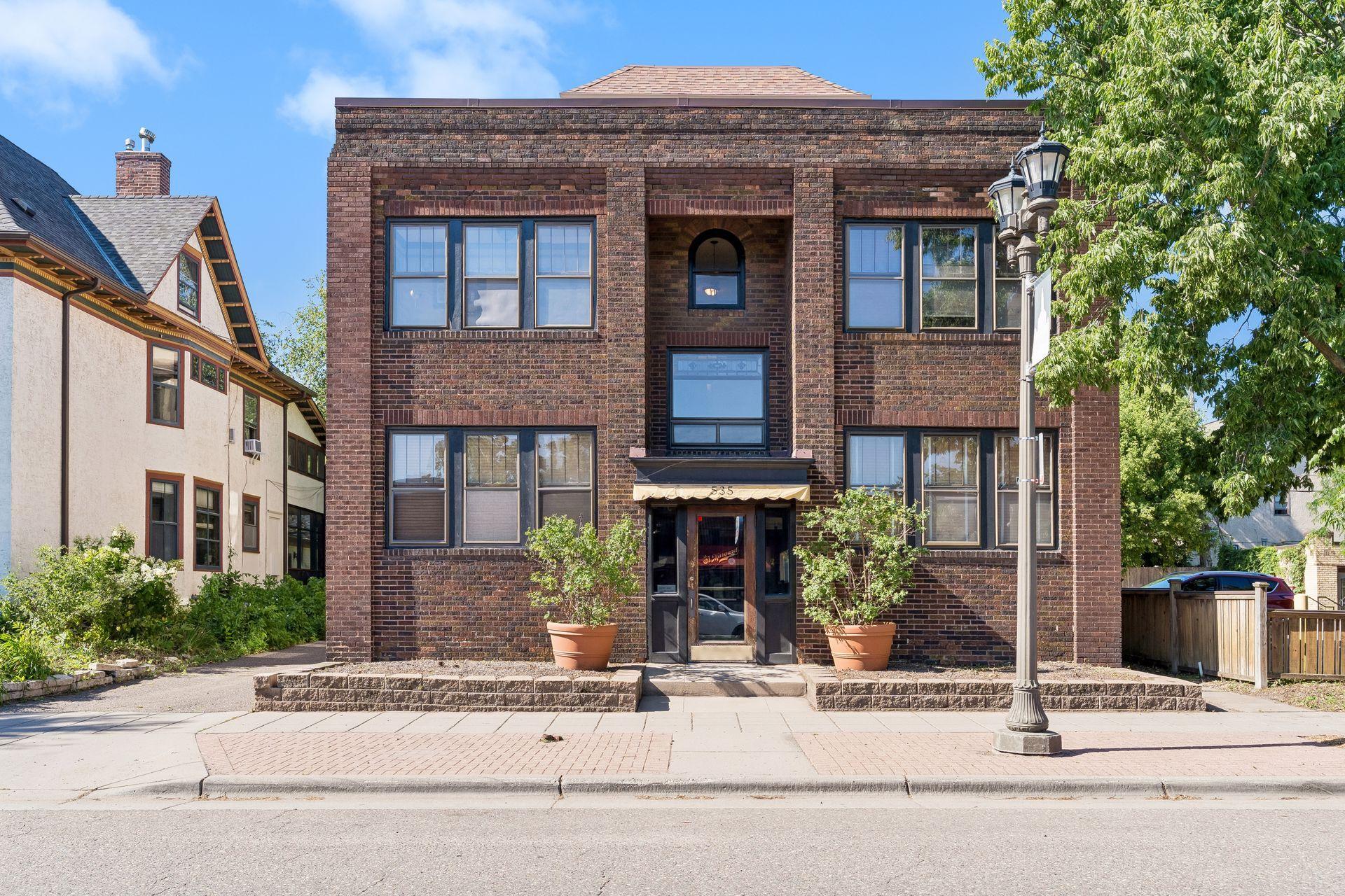 535 Selby Avenue Unit 1, Saint Paul MN 55102