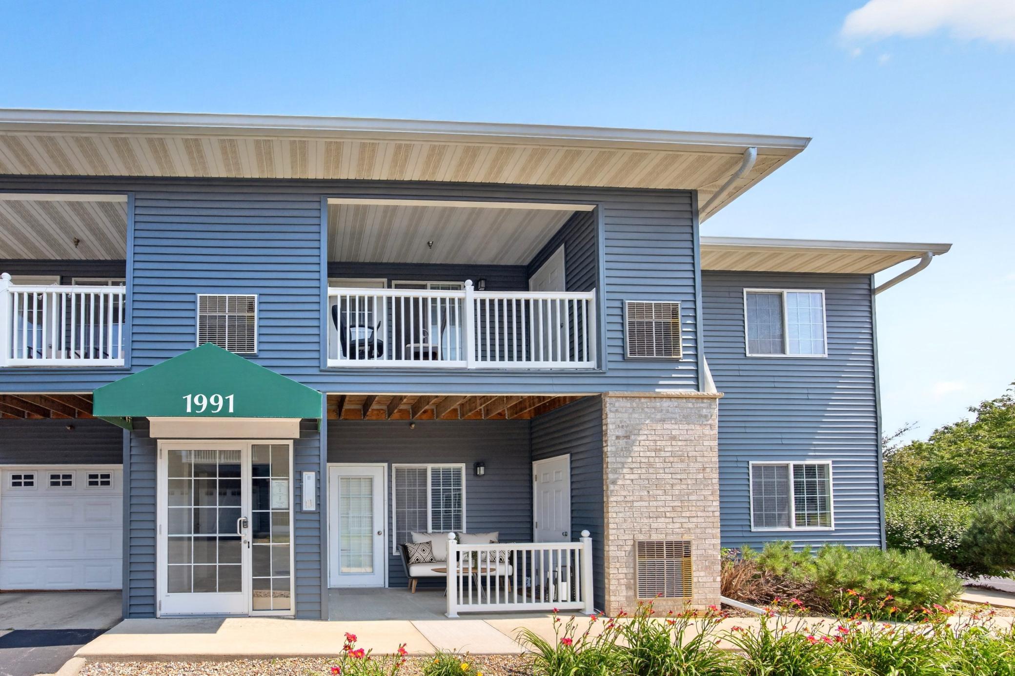 1991 29th Place NW Unit 101, Rochester MN 55901