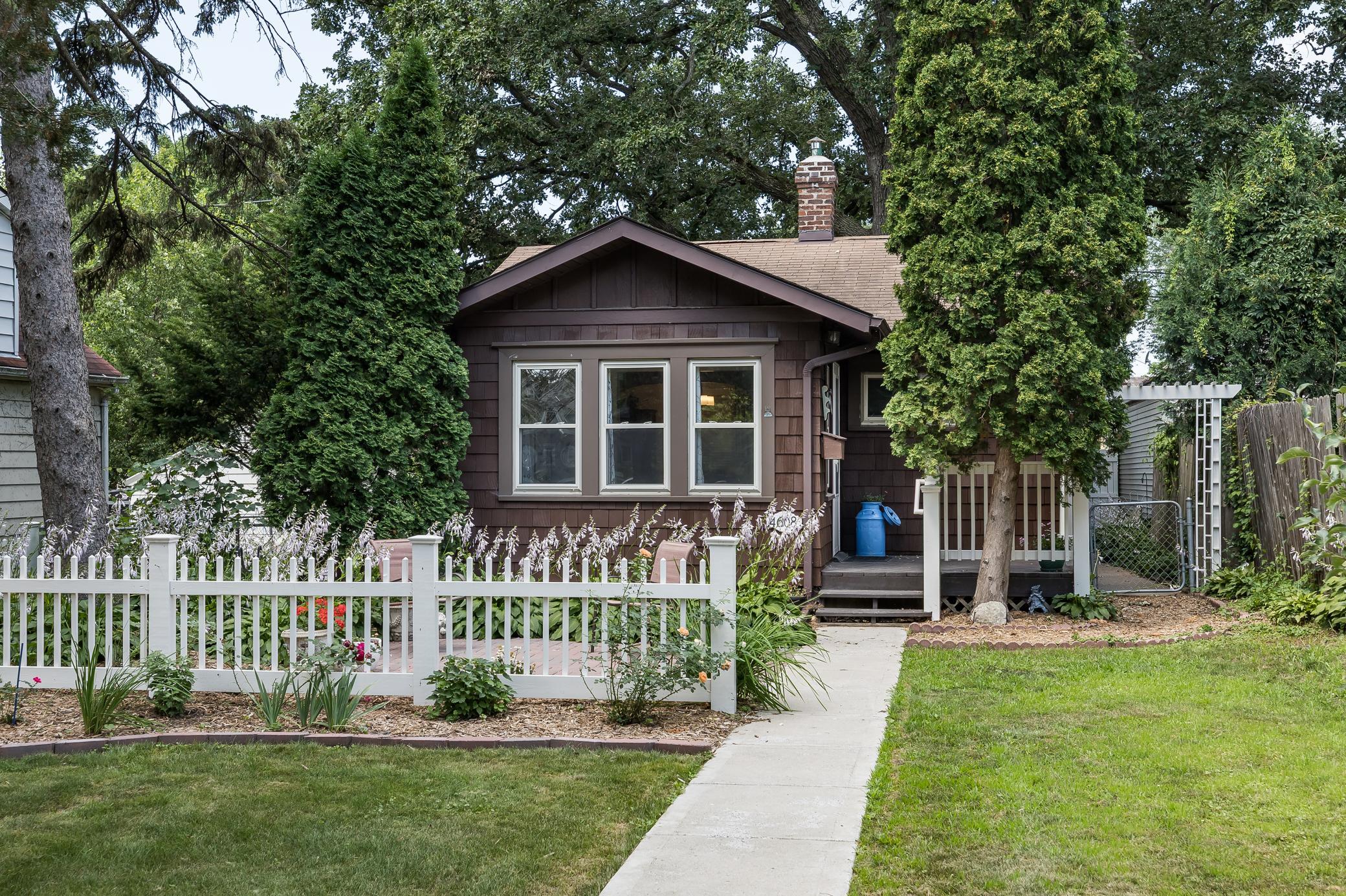 4608 36th Avenue S, Minneapolis MN 55406