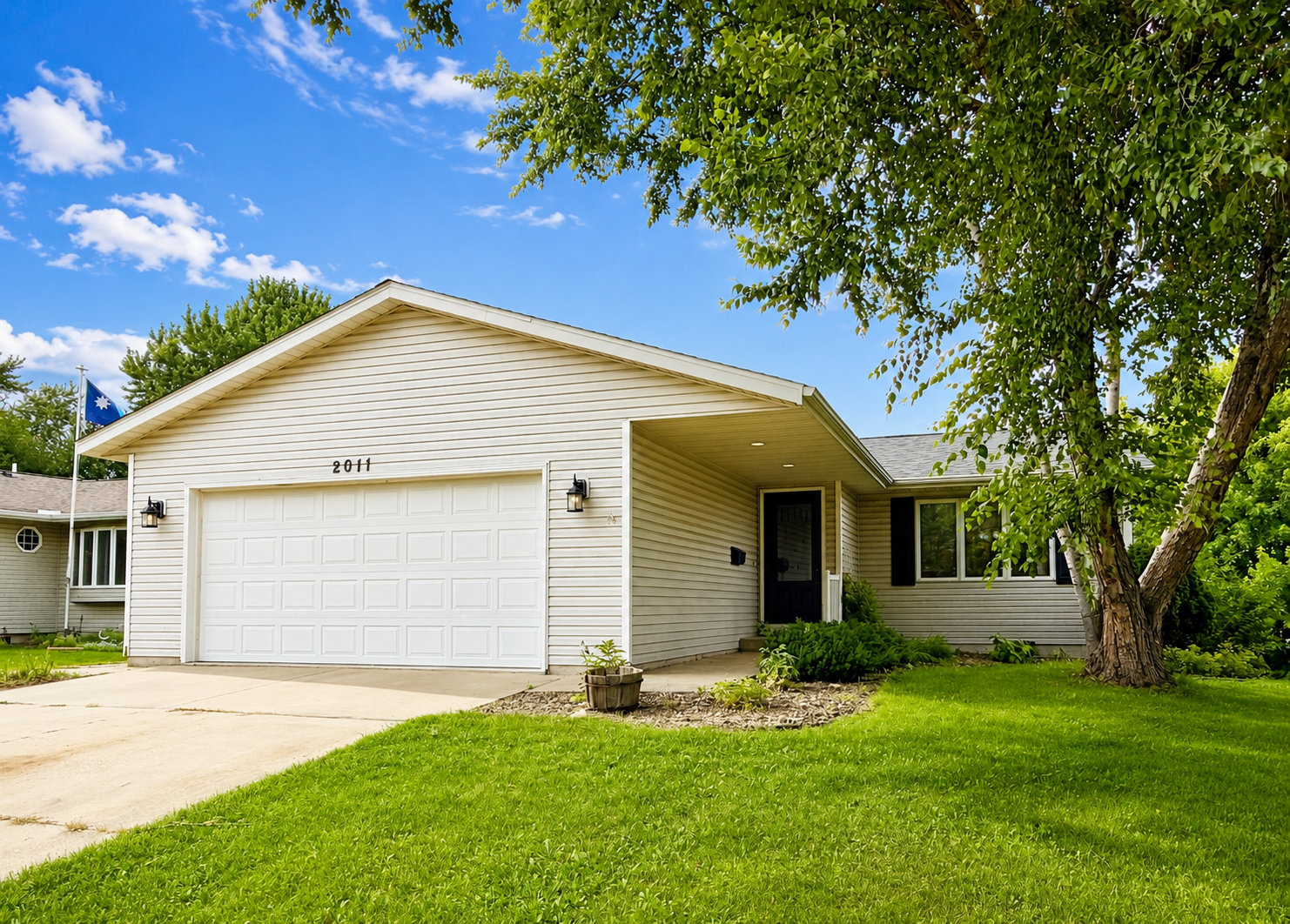 2011 50th Street NW, Rochester MN 55901