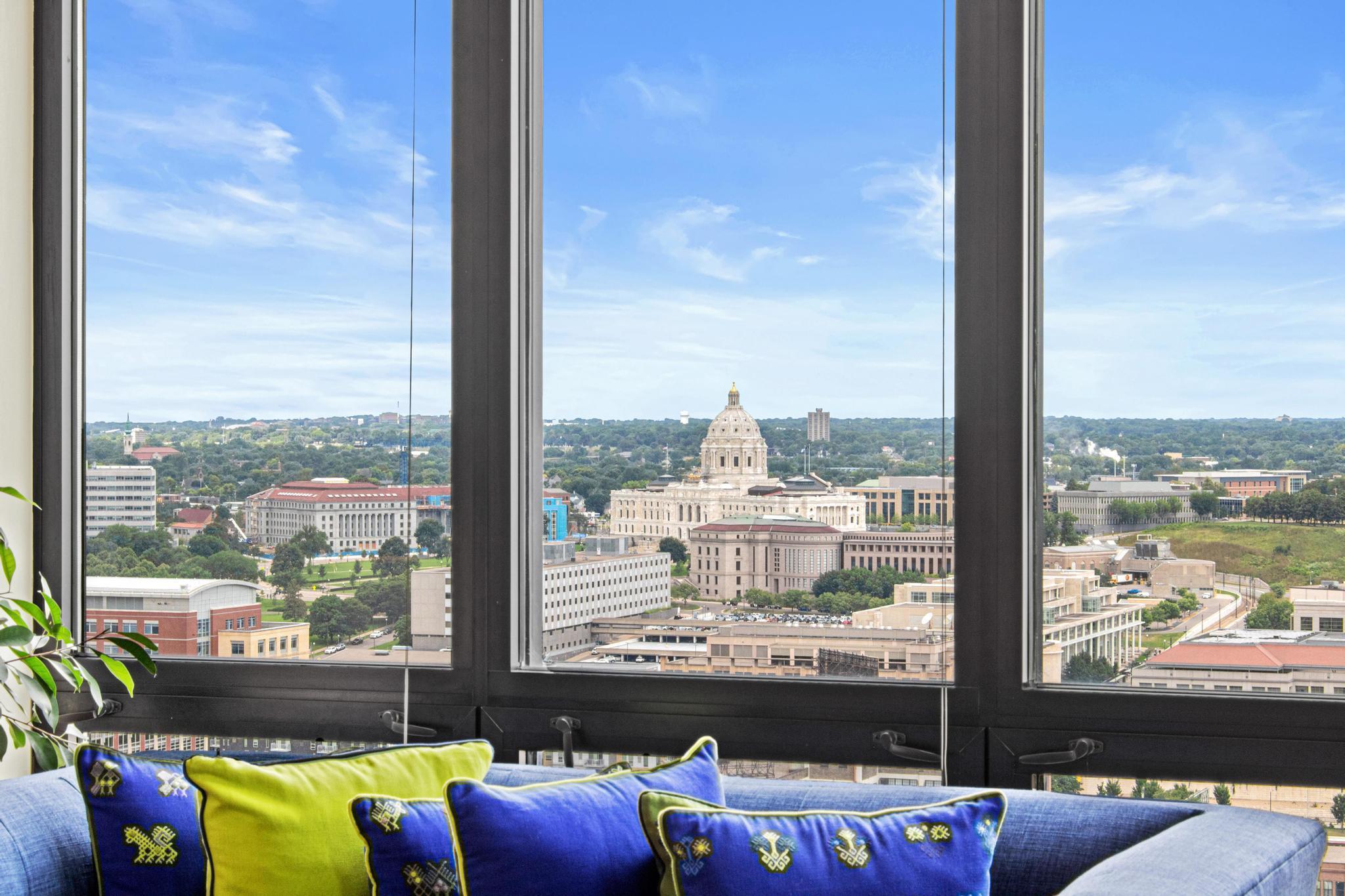 168 6th Street E Unit 3205, Saint Paul MN 55101