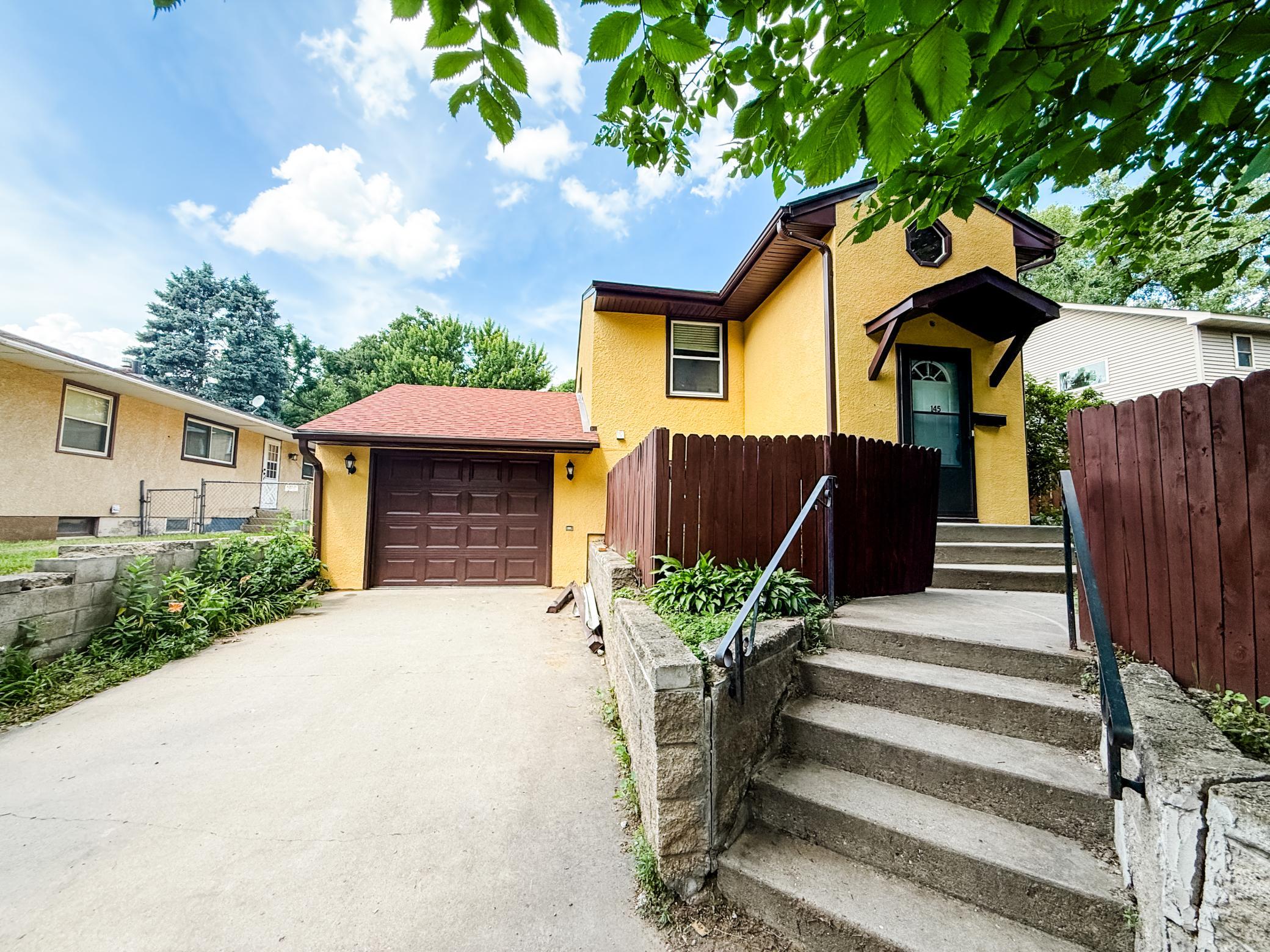 145 Jessamine Avenue E, Saint Paul MN 55117