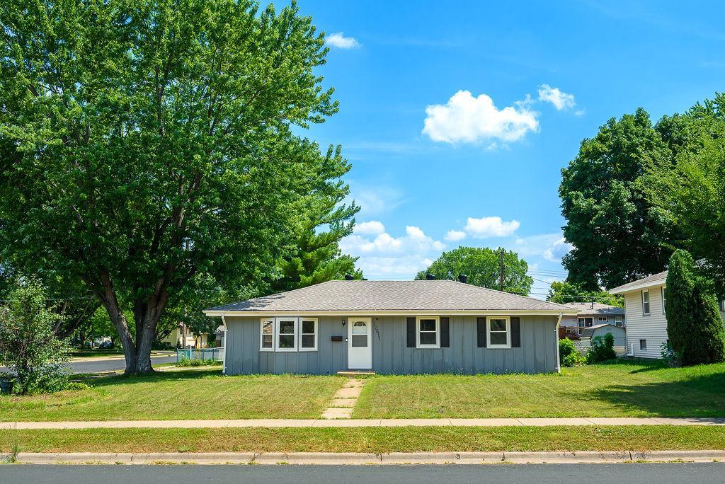 12611 Kipling Avenue S, Savage MN 55378