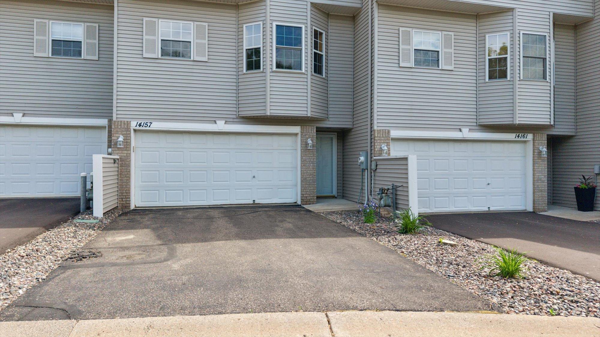 14157 43rd Avenue N, Plymouth MN 55446