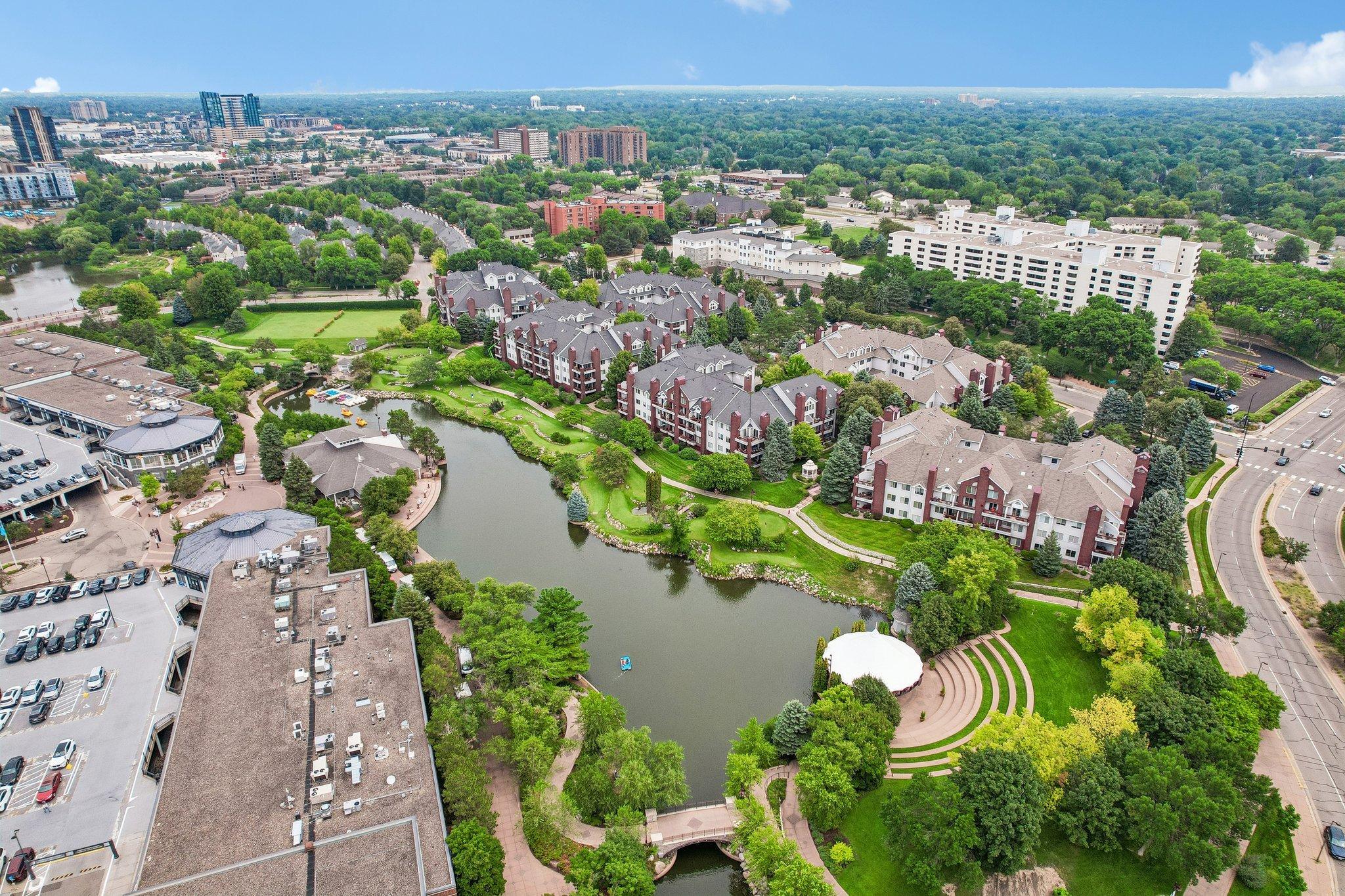 7520 Edinborough Way Unit 2304, Edina MN 55435