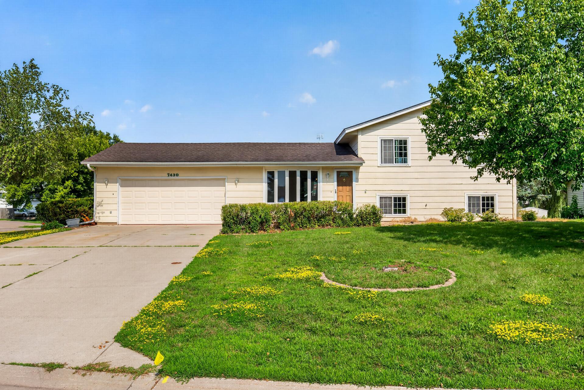 7430 170th Court W, Rosemount MN 55068