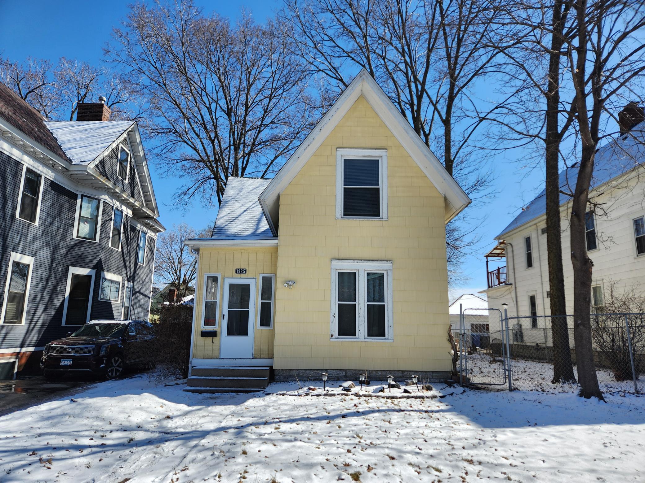 1925 Elliot Avenue, Minneapolis MN 55404