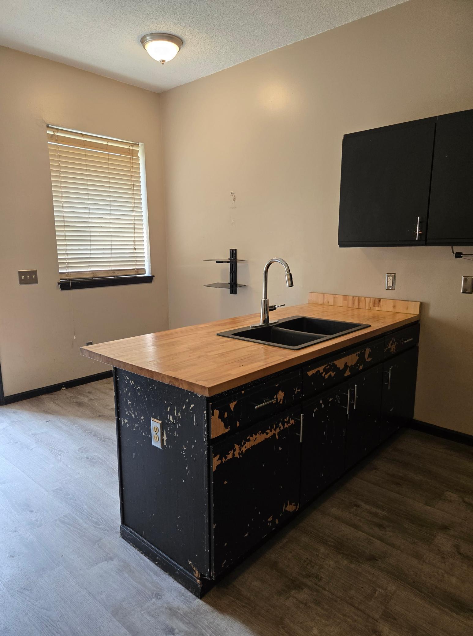 565 State Street Unit 5, Saint Paul MN 55107
