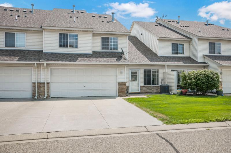 815 Ferdinand Drive, Shakopee MN 55379