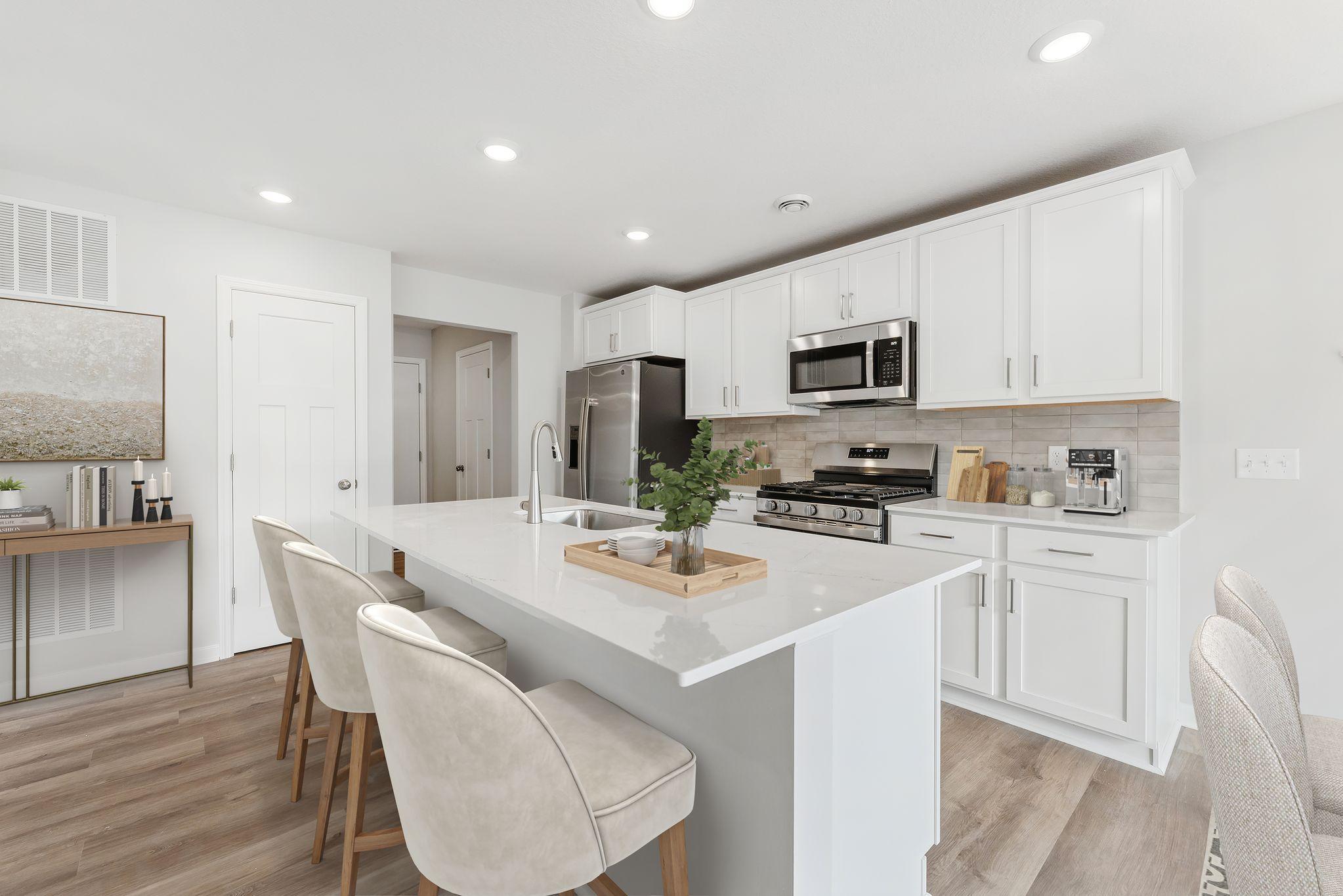 1032 Adamstown Drive, Rosemount MN 55068