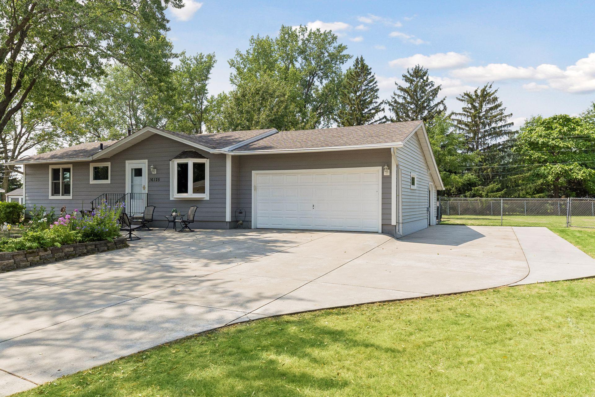 16125 Franchise Avenue W, Rosemount MN 55068