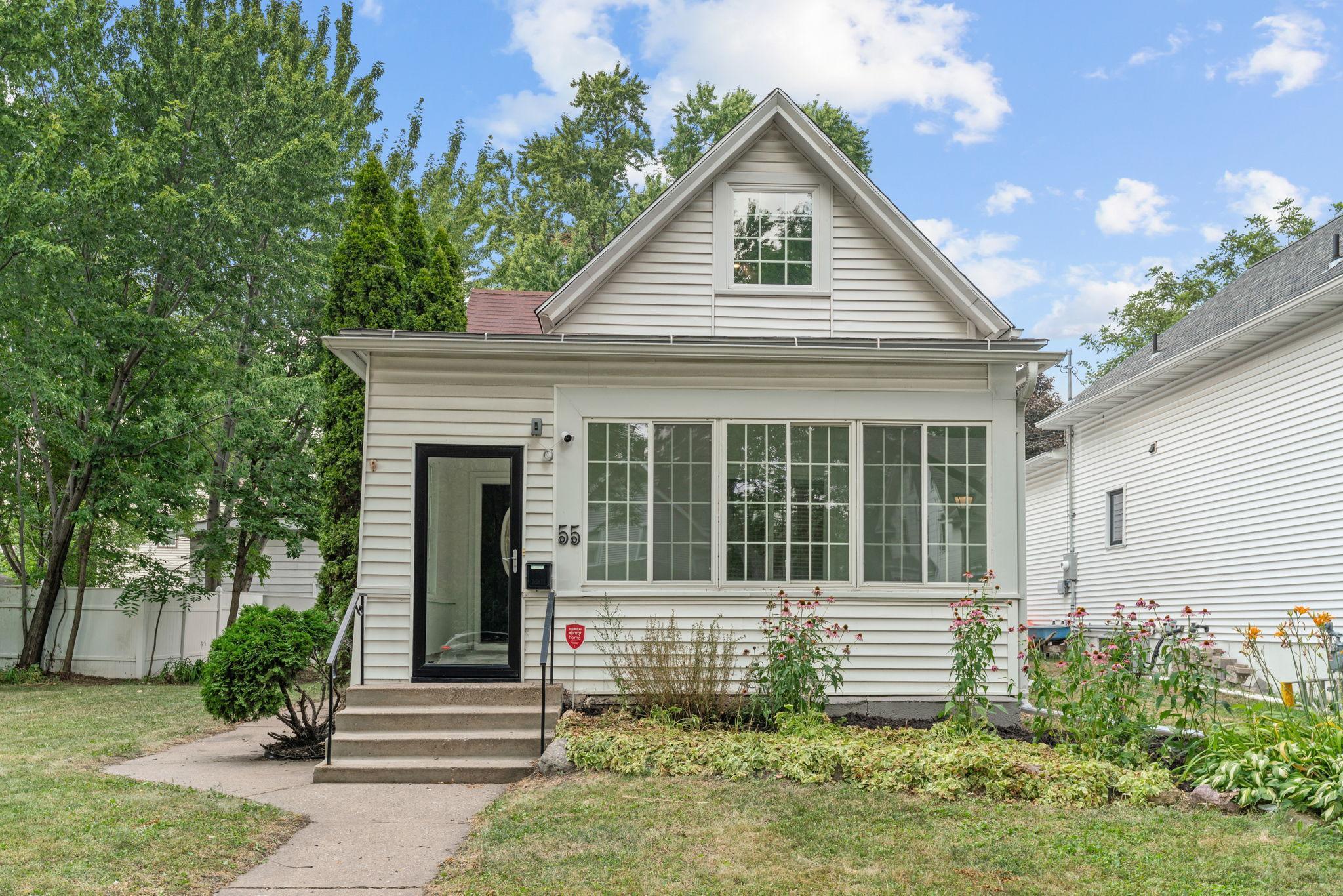 55 Front Avenue, Saint Paul MN 55117