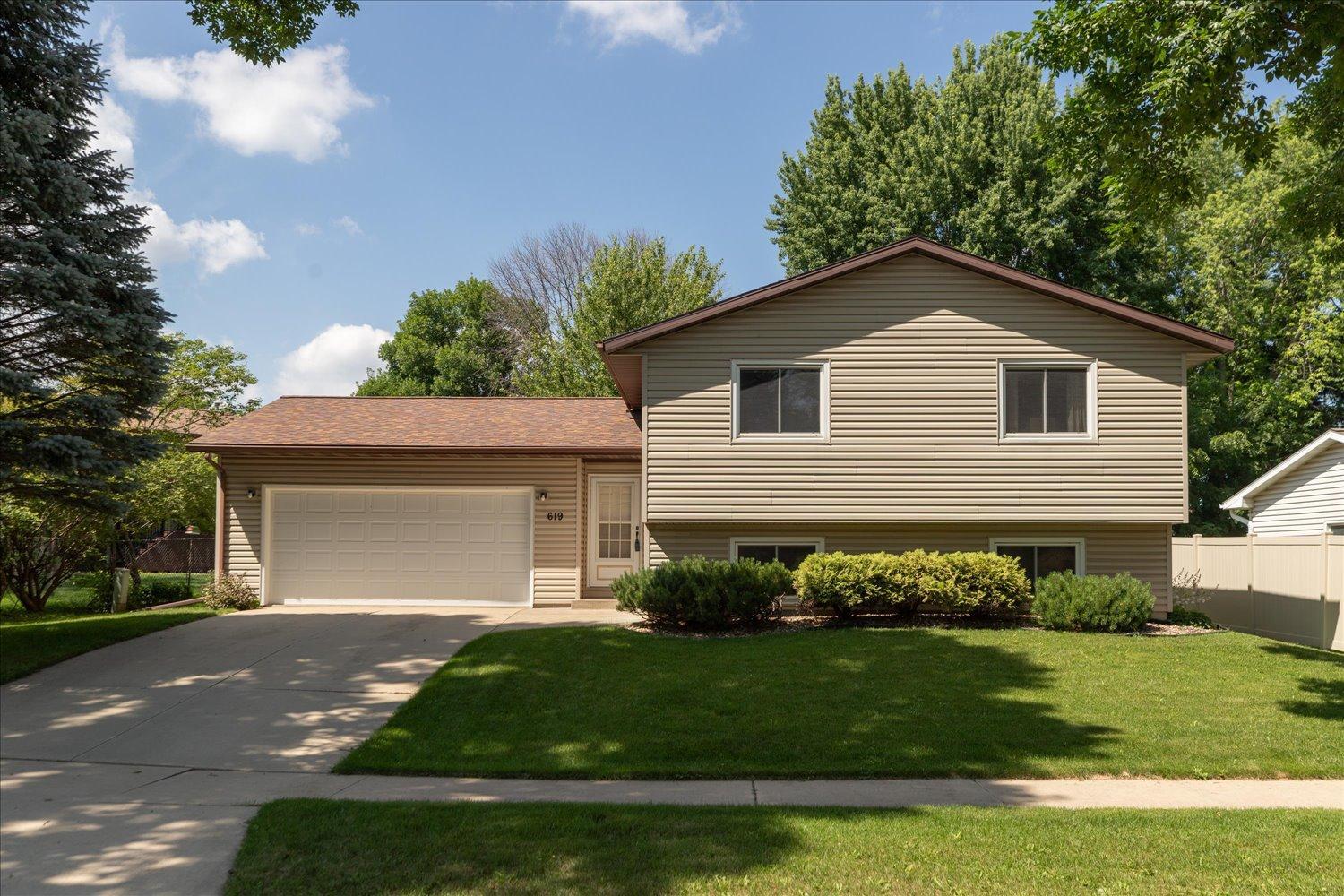 619 Chalet Drive NW, Rochester MN 55901