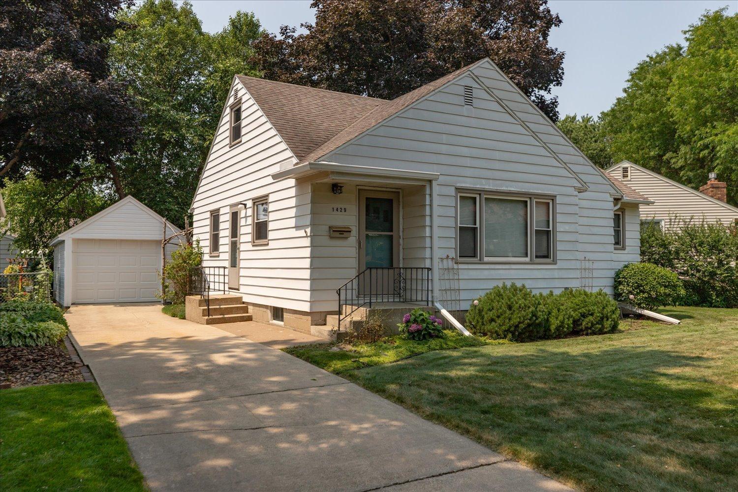1429 14th Avenue NW, Rochester MN 55901