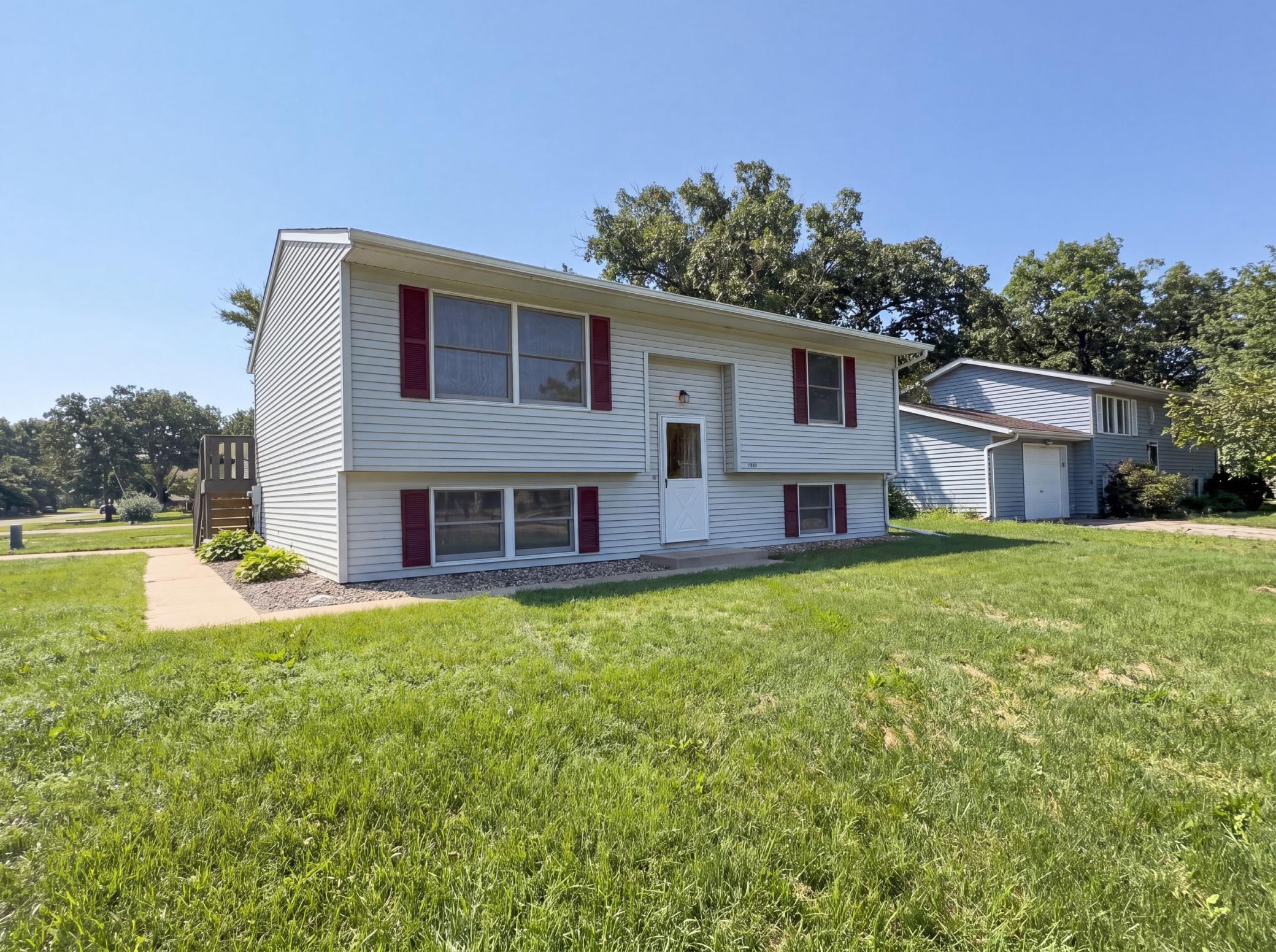 1720 24th Avenue SE, Rochester MN 55904