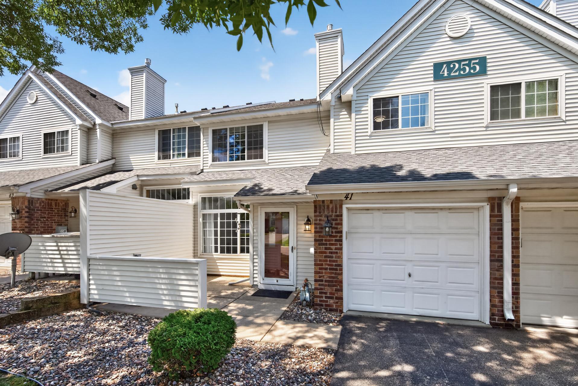 4255 Merrimac Lane N Unit 41, Plymouth MN 55446