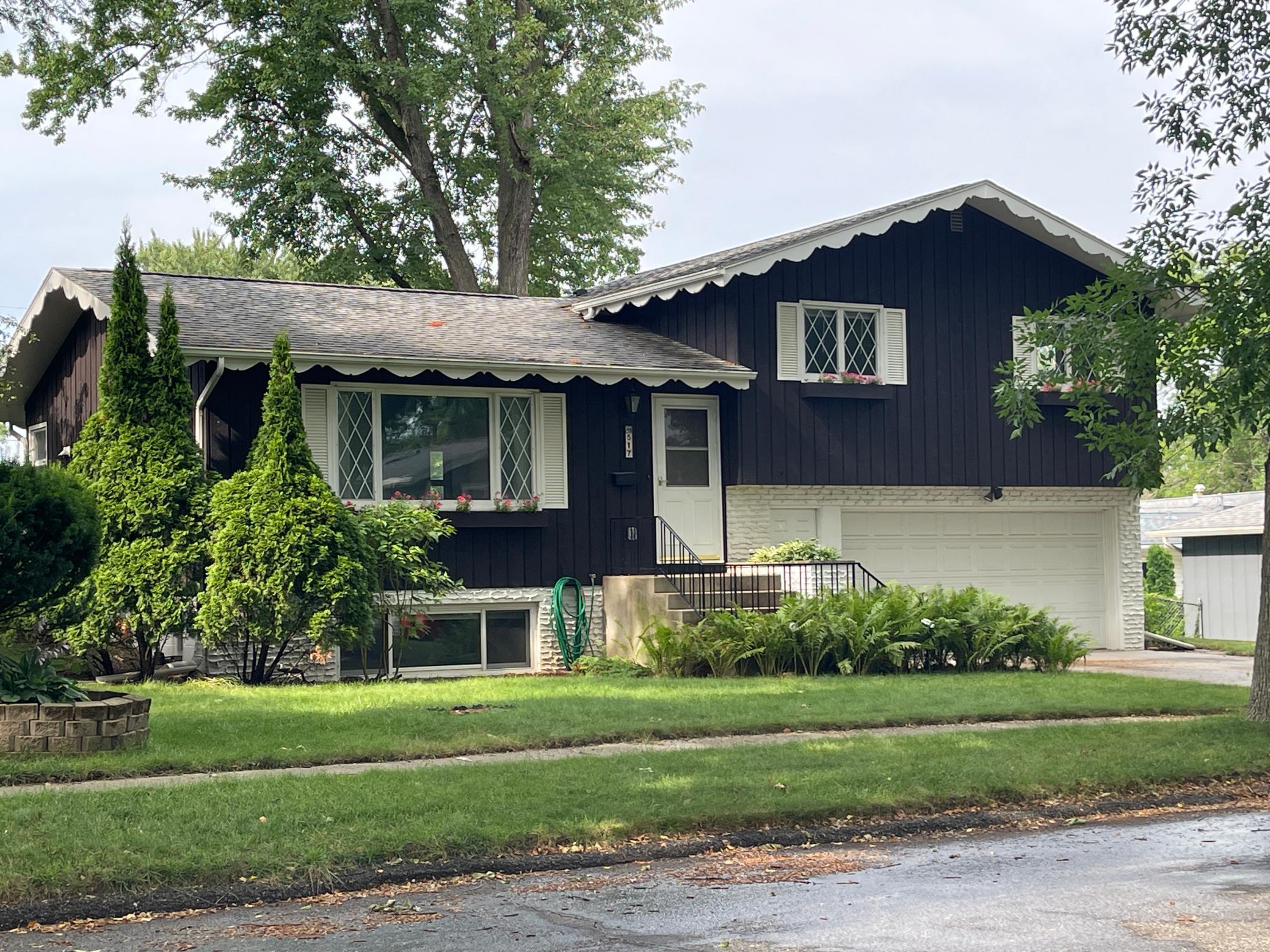 517 26th Street NW, Rochester MN 55901