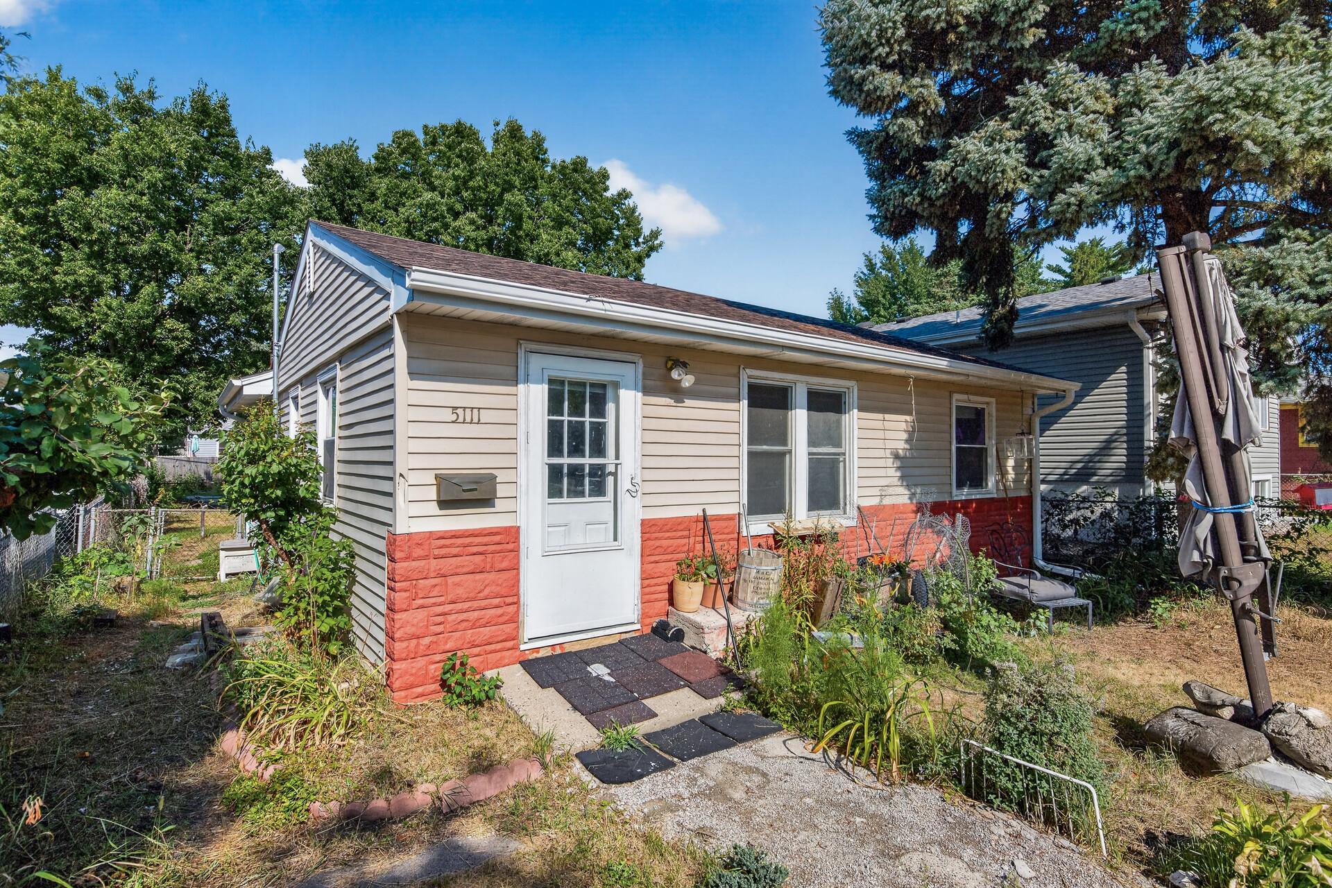 5111 James Avenue N, Minneapolis MN 55430