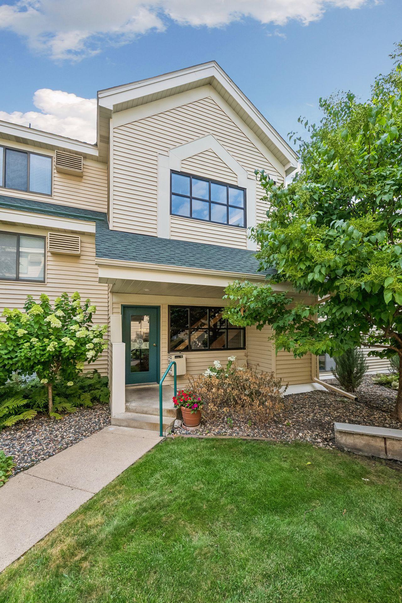7605 Edinborough Way Unit 6119, Edina MN 55435