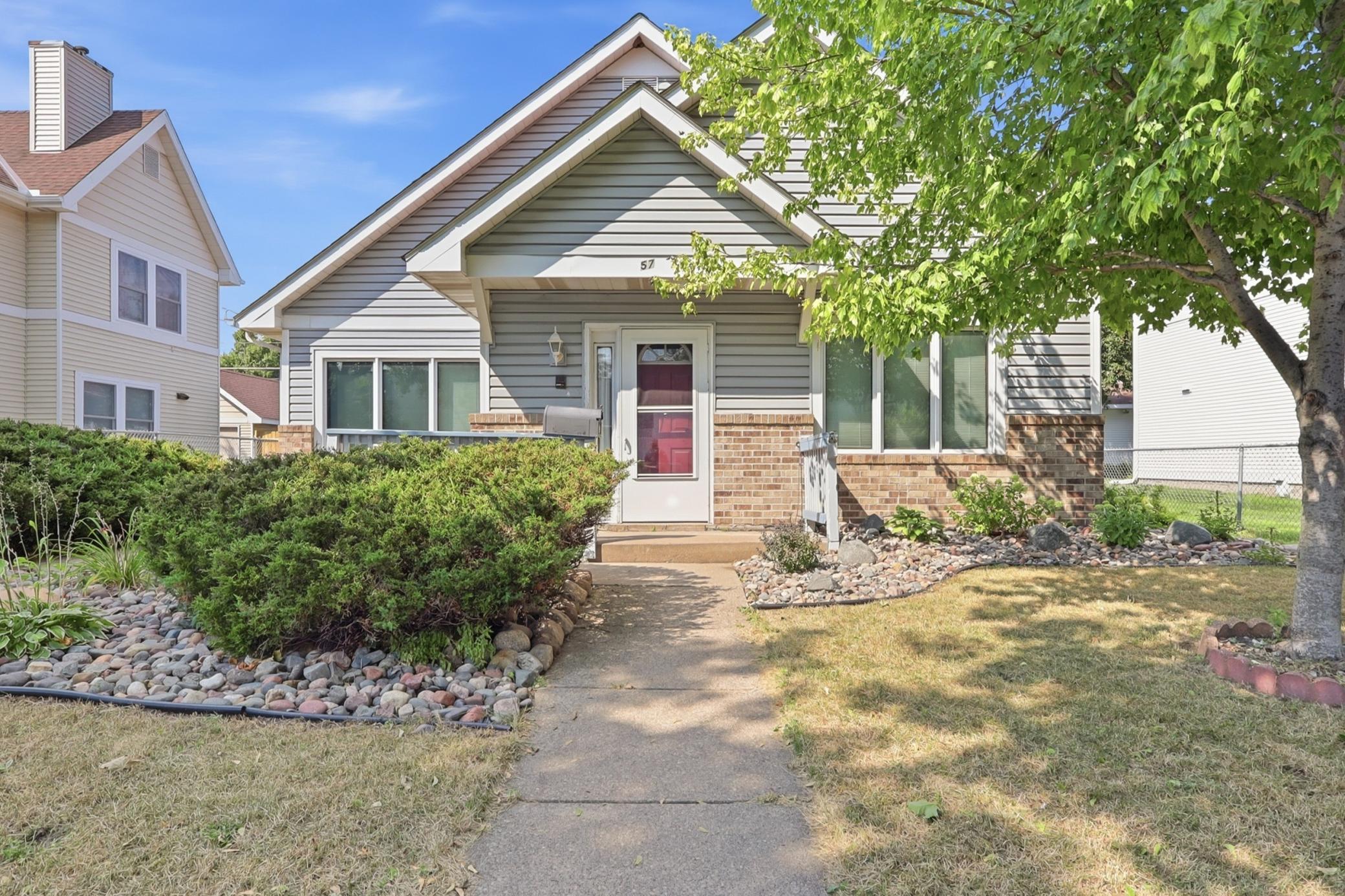 57 Sycamore Street W, Saint Paul MN 55117